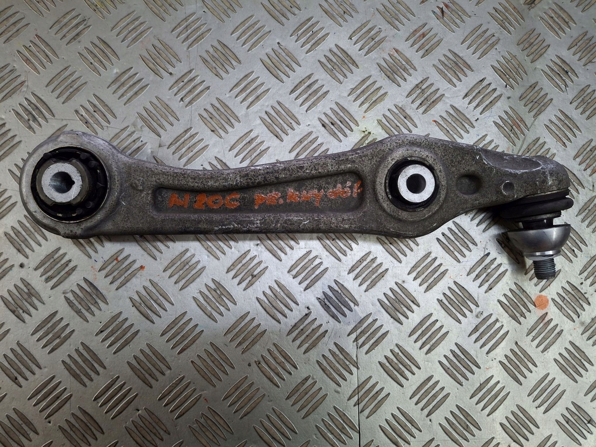 arm front left lower MERCEDES C-KLASA W206 A2060100 2021R->