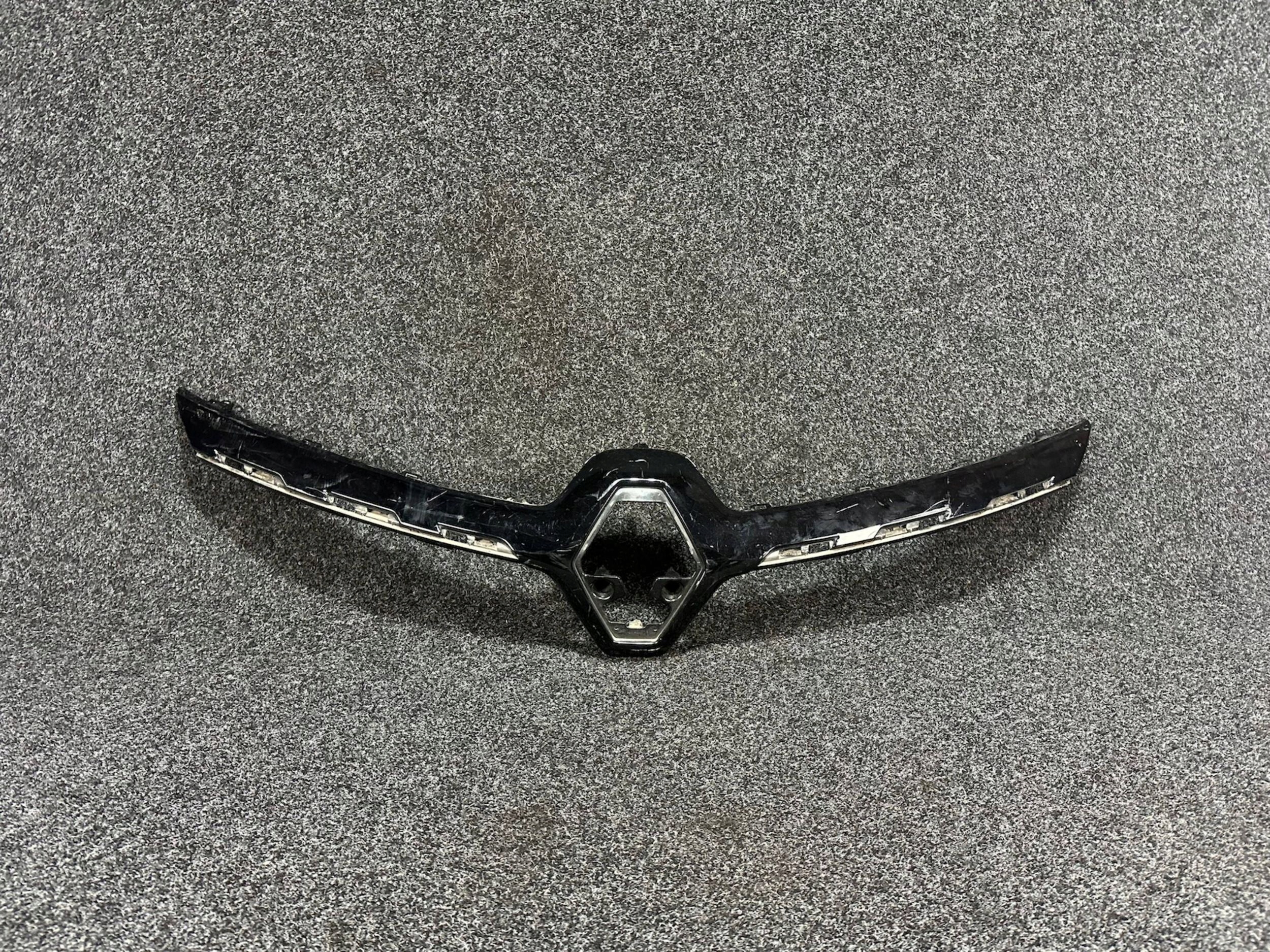 renault CAPTUR II молдинг решетки решетка oem 623829844R