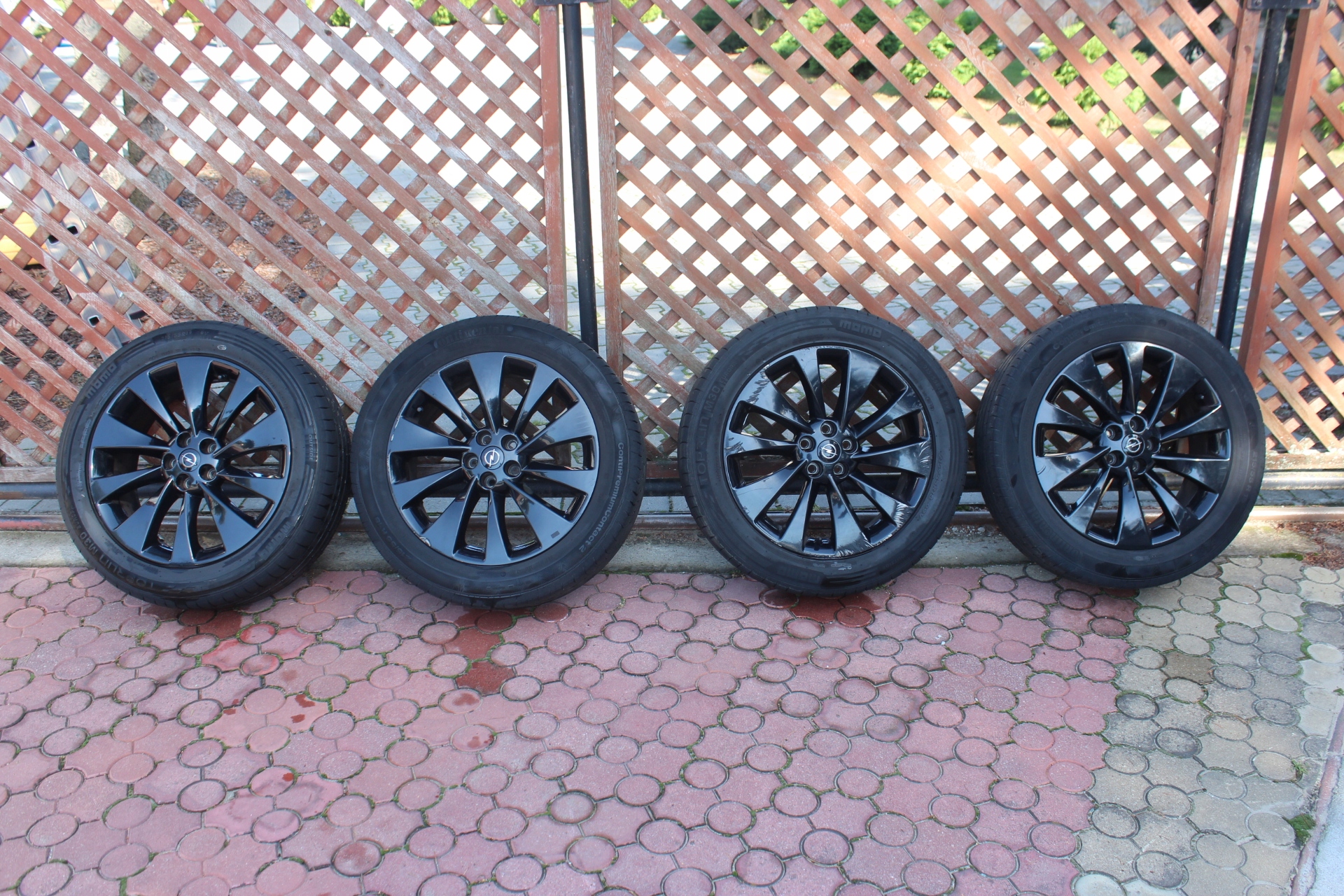 Koła Letnie Felgi Aluminiowe 5x105 Opel Mokka Cascada Insignia 215/55 R18