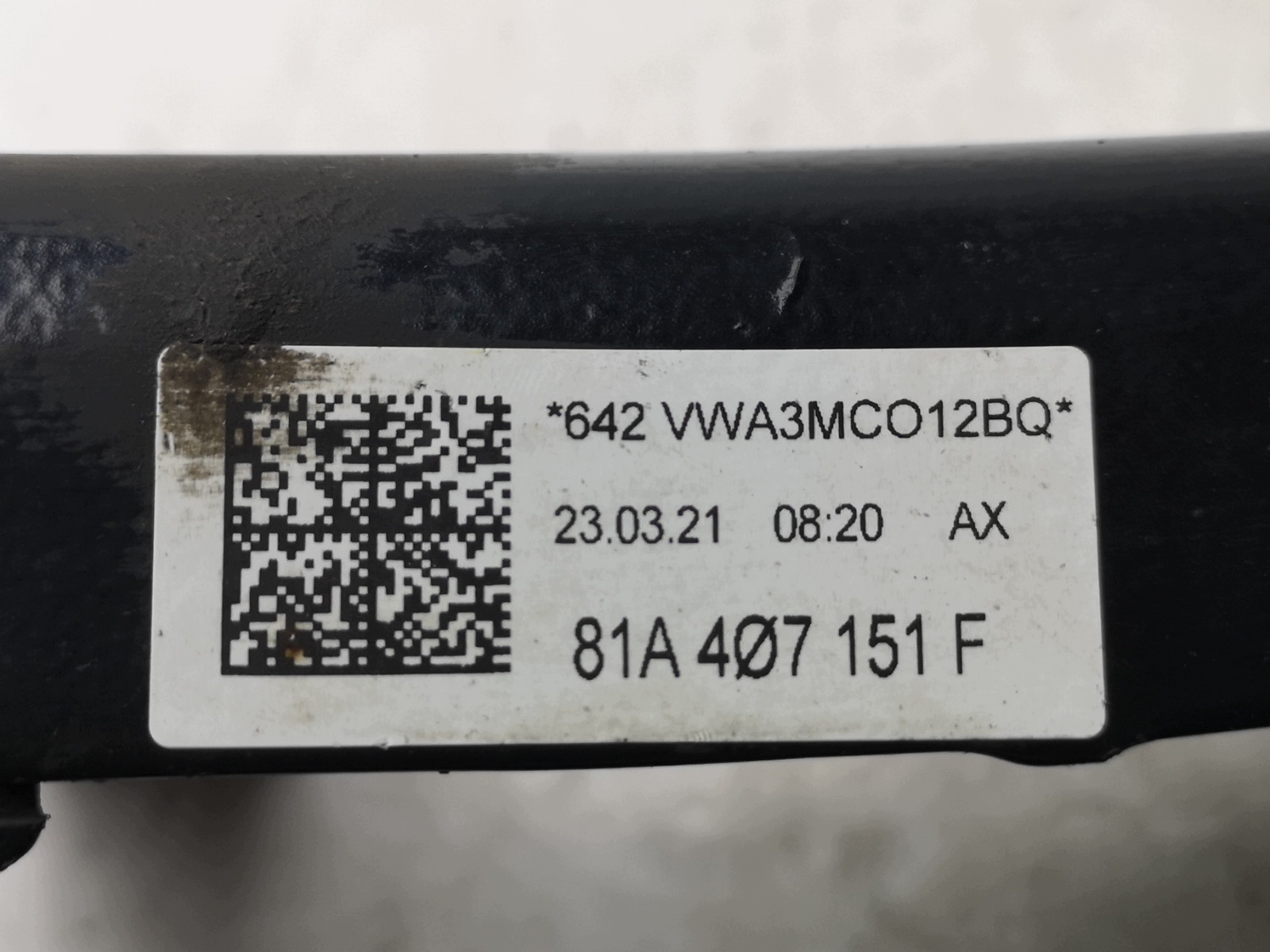 arm left front VW Golf VIII 81A407151F new original