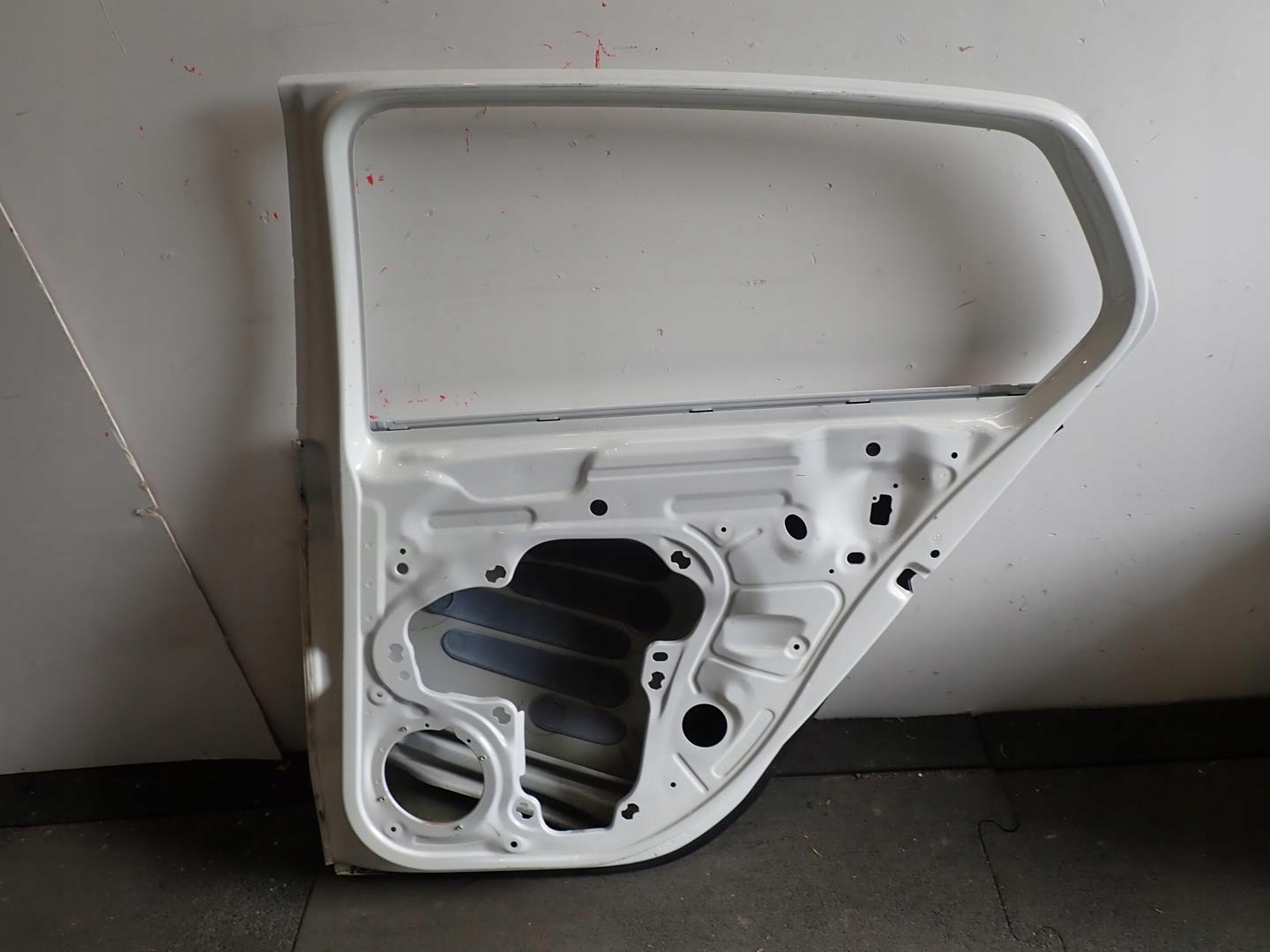 TÜR HECK HINTEN RECHTS VW GOLF VIII 2020- 5G HB