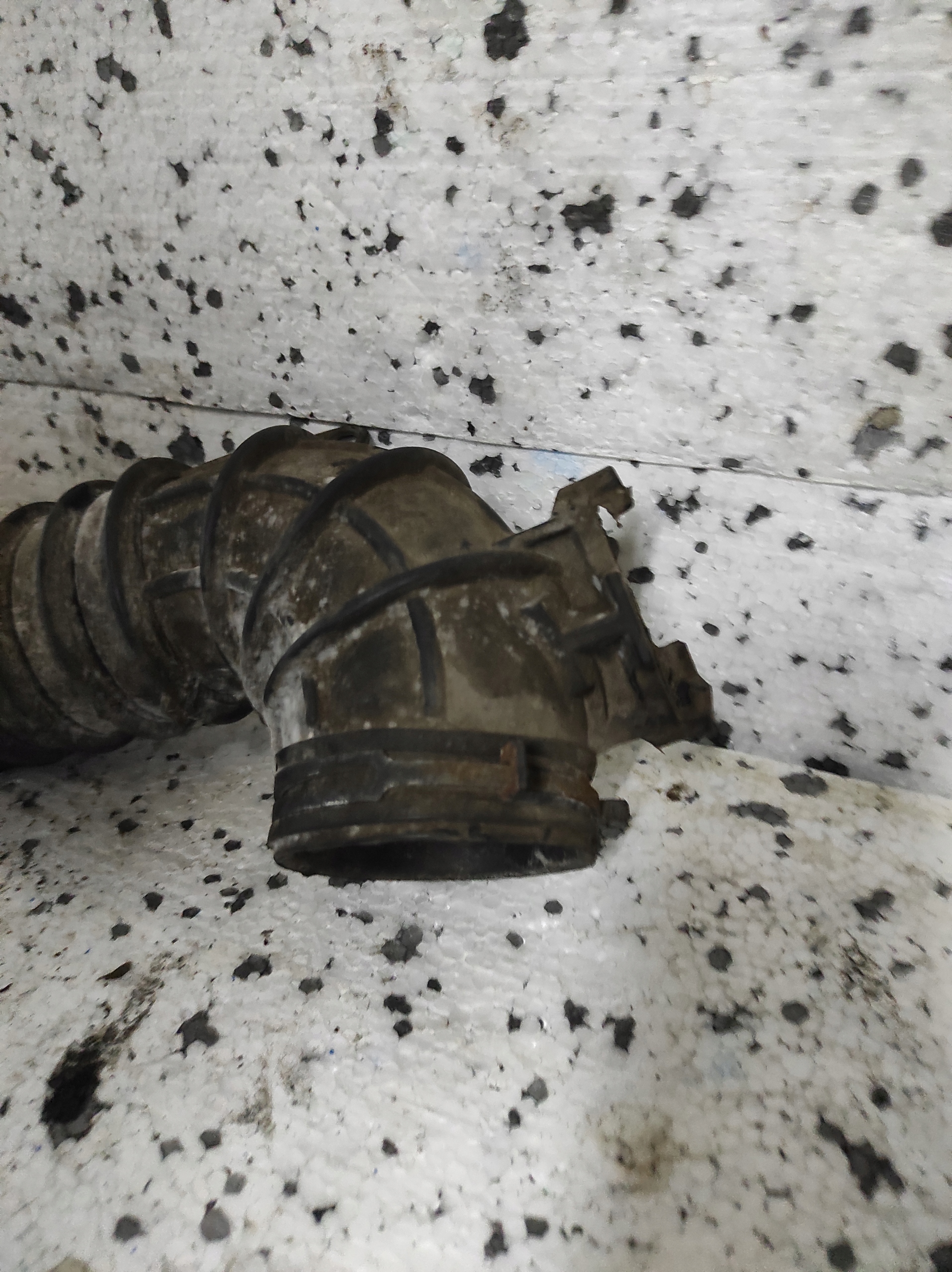 obal volantu 8200408030 Renault Clio III 3