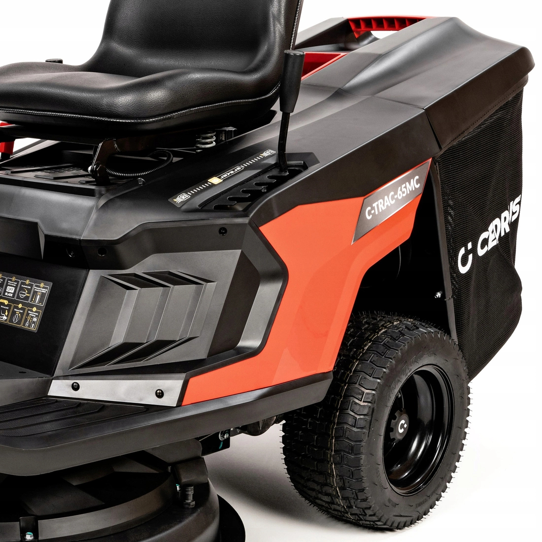 CEDRUS C-TRAC 65HC TRAKTOREK OGRODOWY RIDER TRAKTOR KOSIARKA TRAWY HYDRO Model CEDRUS C-TRAC 65HC