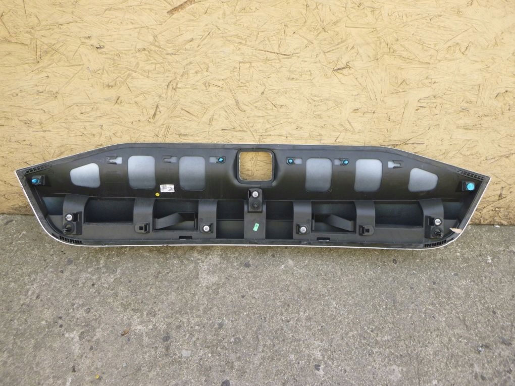 SEAT LEON IV 5FE BLENDE SCHUTZKAPPE HECKKLAPPE
