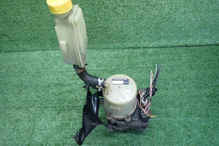 MAZDA 3 servo pump PA66-GF20