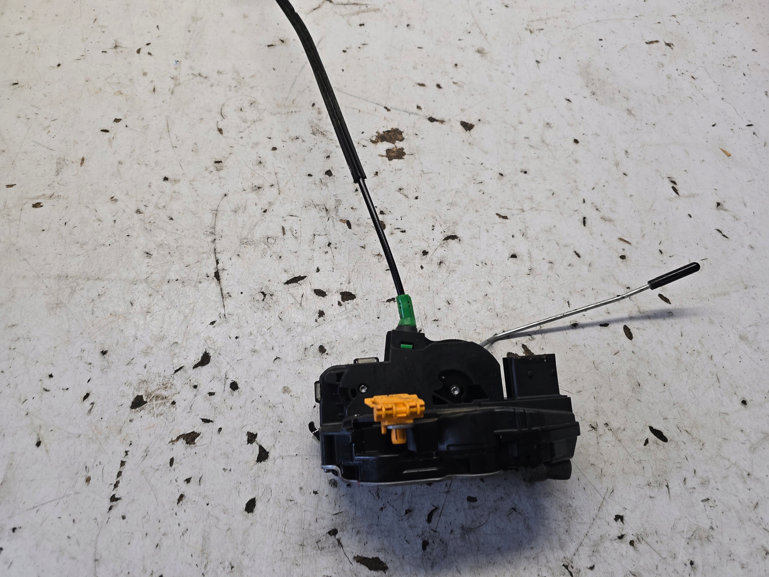 OPEL INSIGNIA A lock door left rear part rear