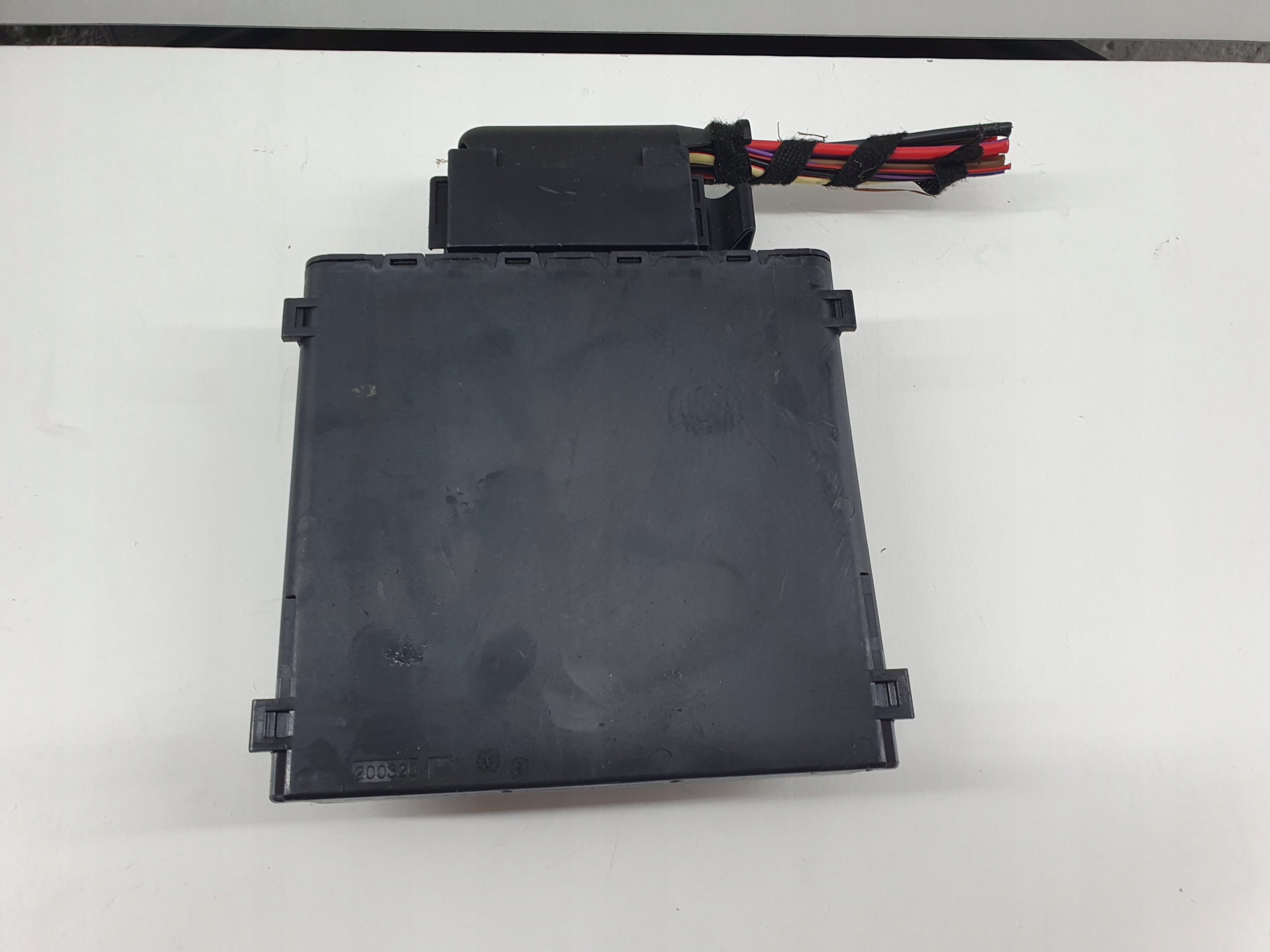 Audi A4 B8 8K0 07-12 S-line unité commande moteur pour batterie