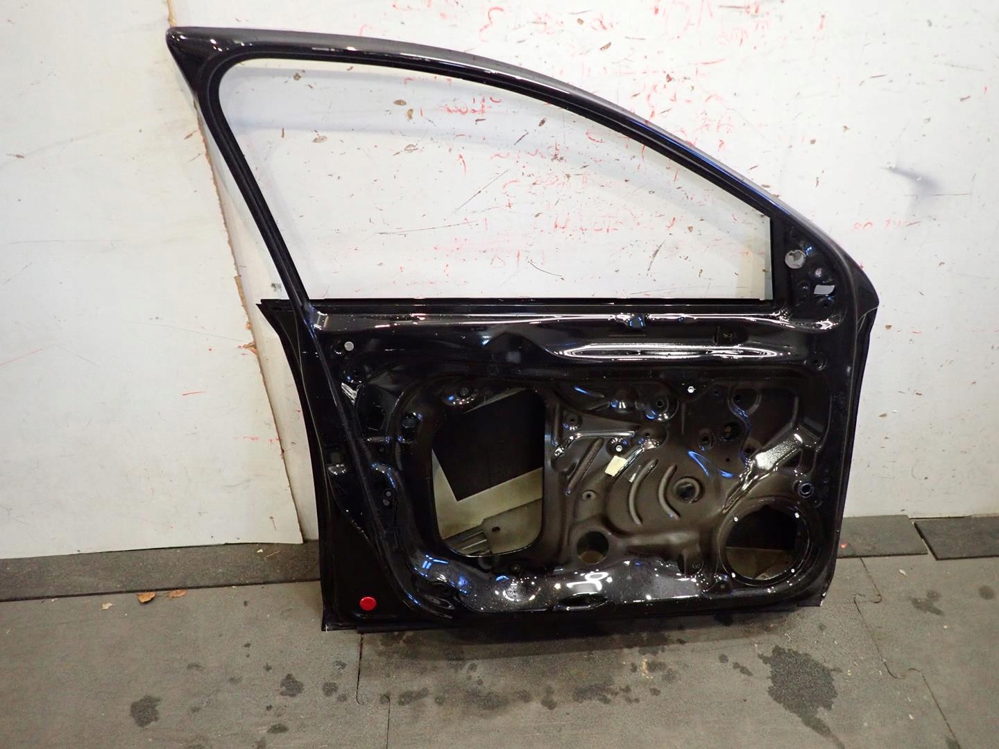 door front front left SKODA RAPID 2012