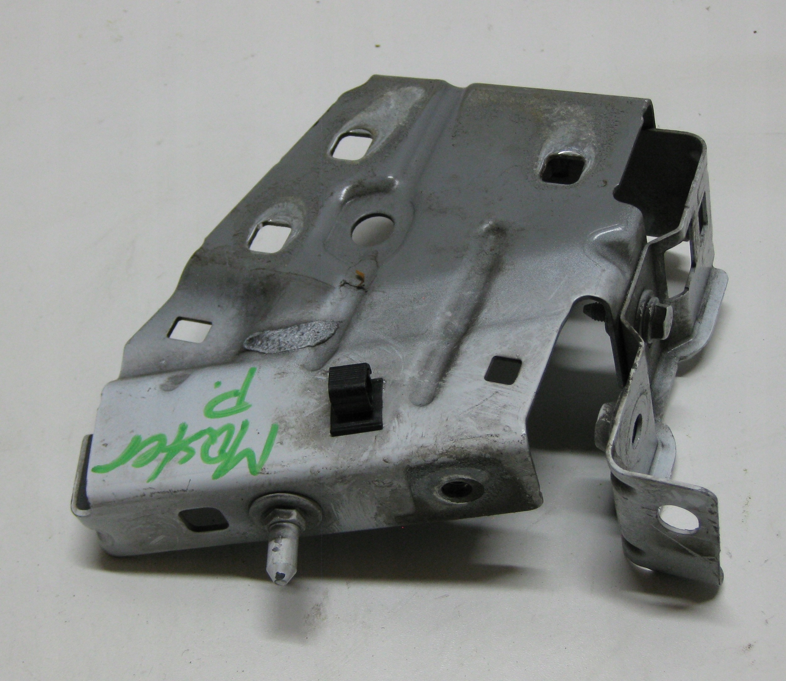 RENAULT MASTER III LIFT Poignée Support plaque Aile Droite 631429931R