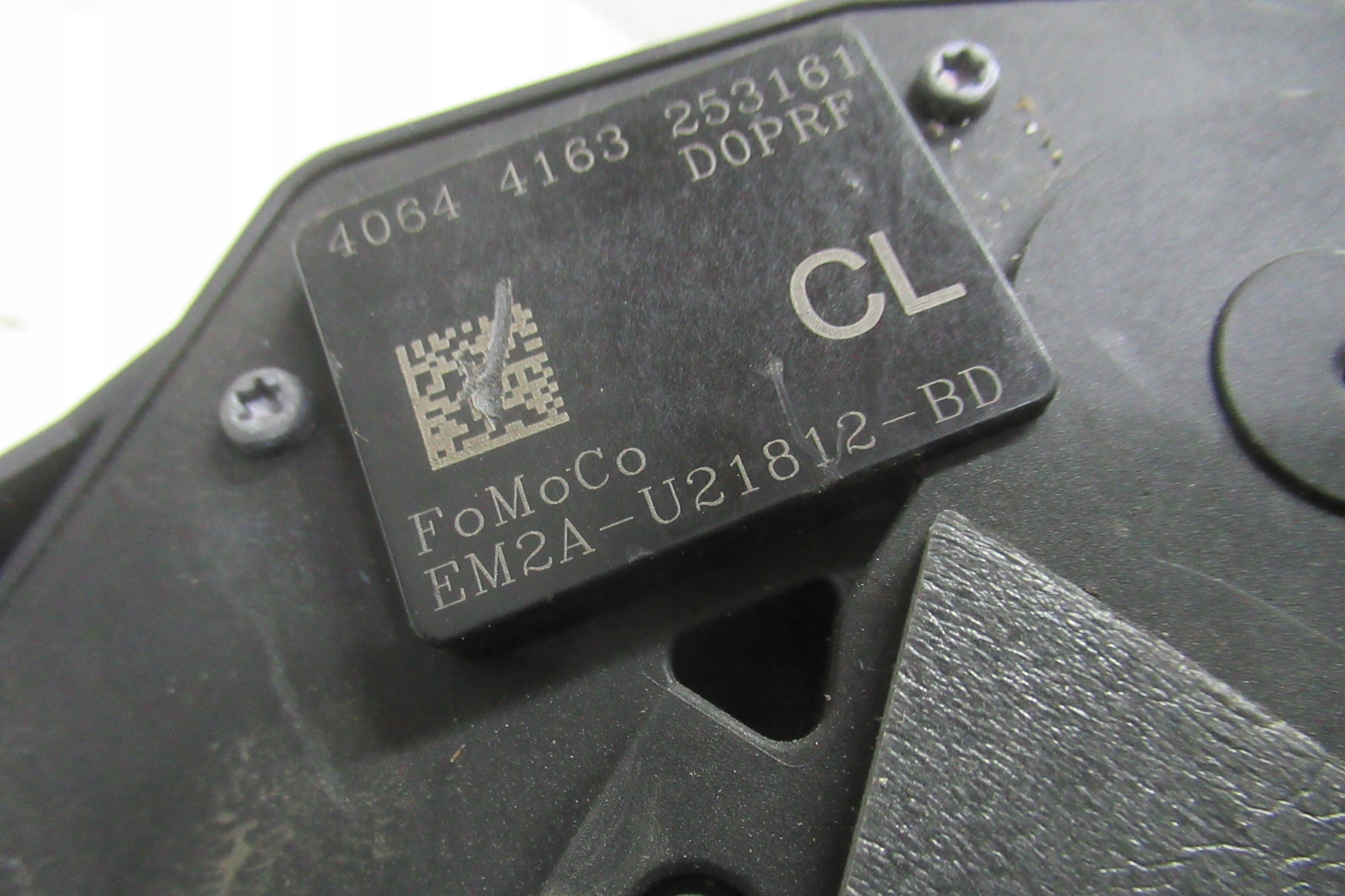 FORD S-MAX lock door right front EM2A-U21812-BD