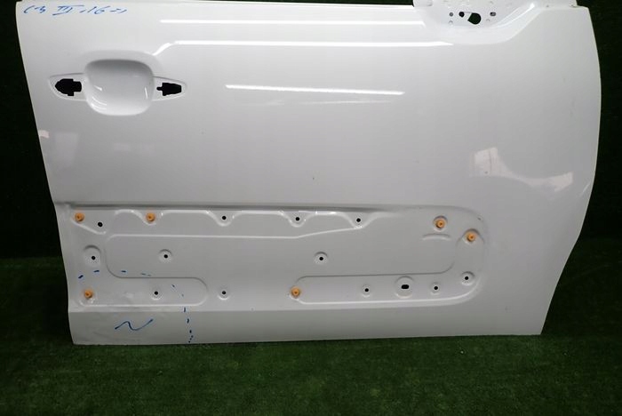 CITROEN C3 III 16- dveře pravé přední předek