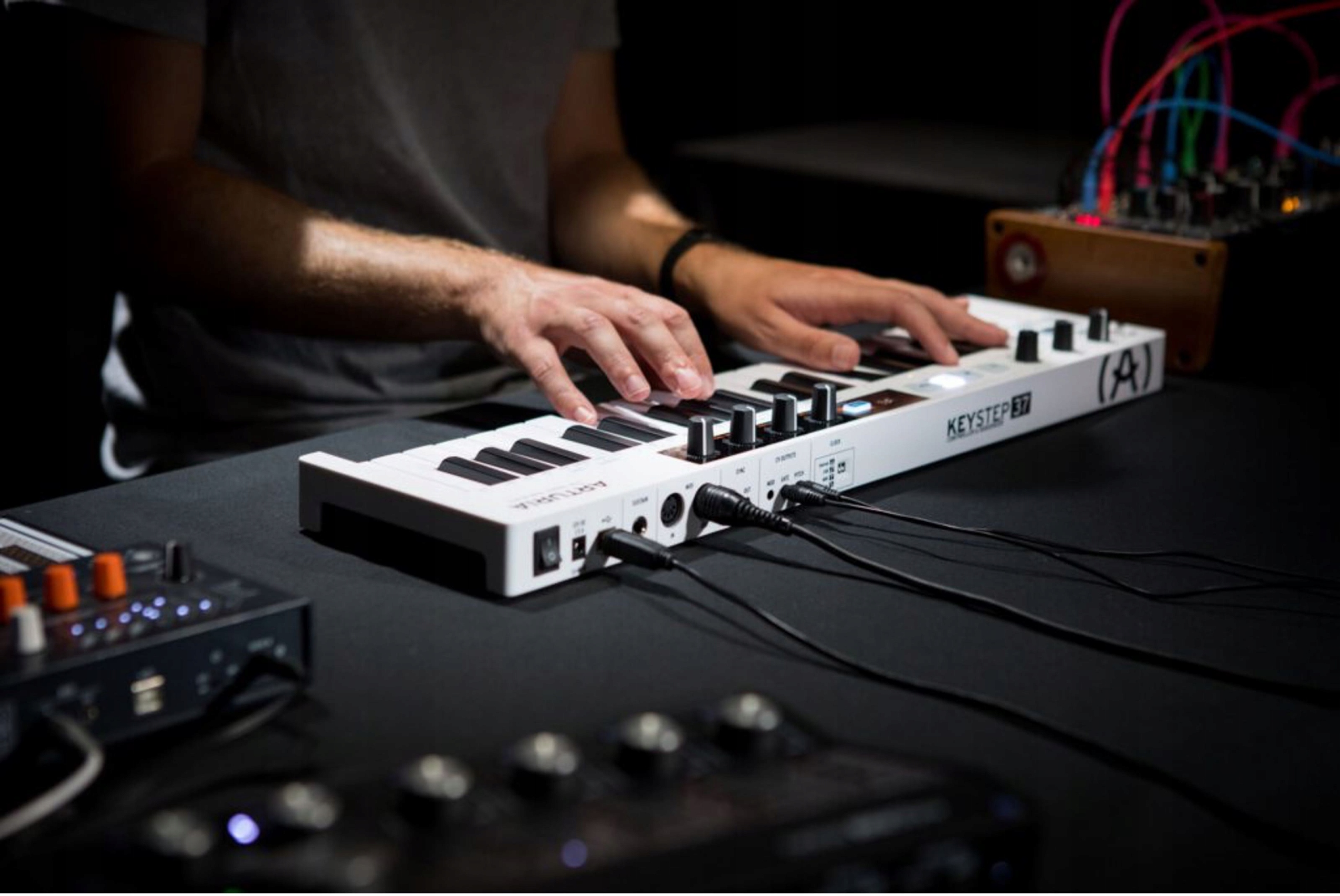 Arturia KeyStep 37 - kontroler/sekwencer Model Arturia KeyStep 37