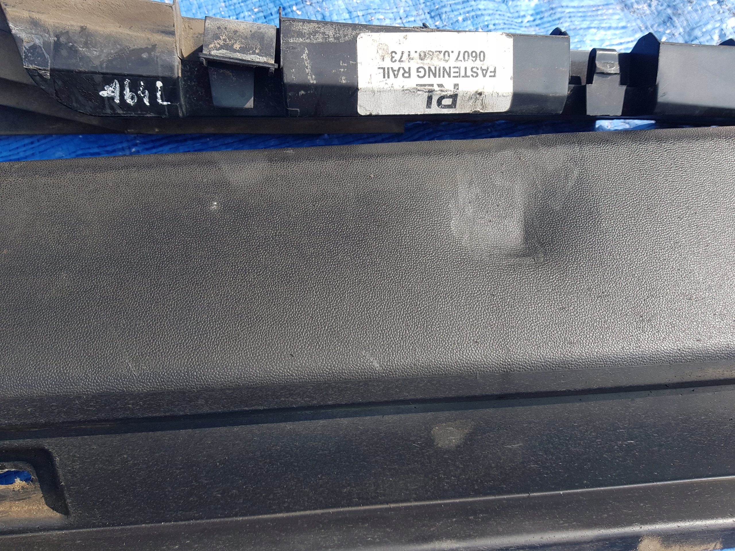 KOMPLET PROGOW right left threshold MERCEDES ML W164 cap moulding STOPIEN