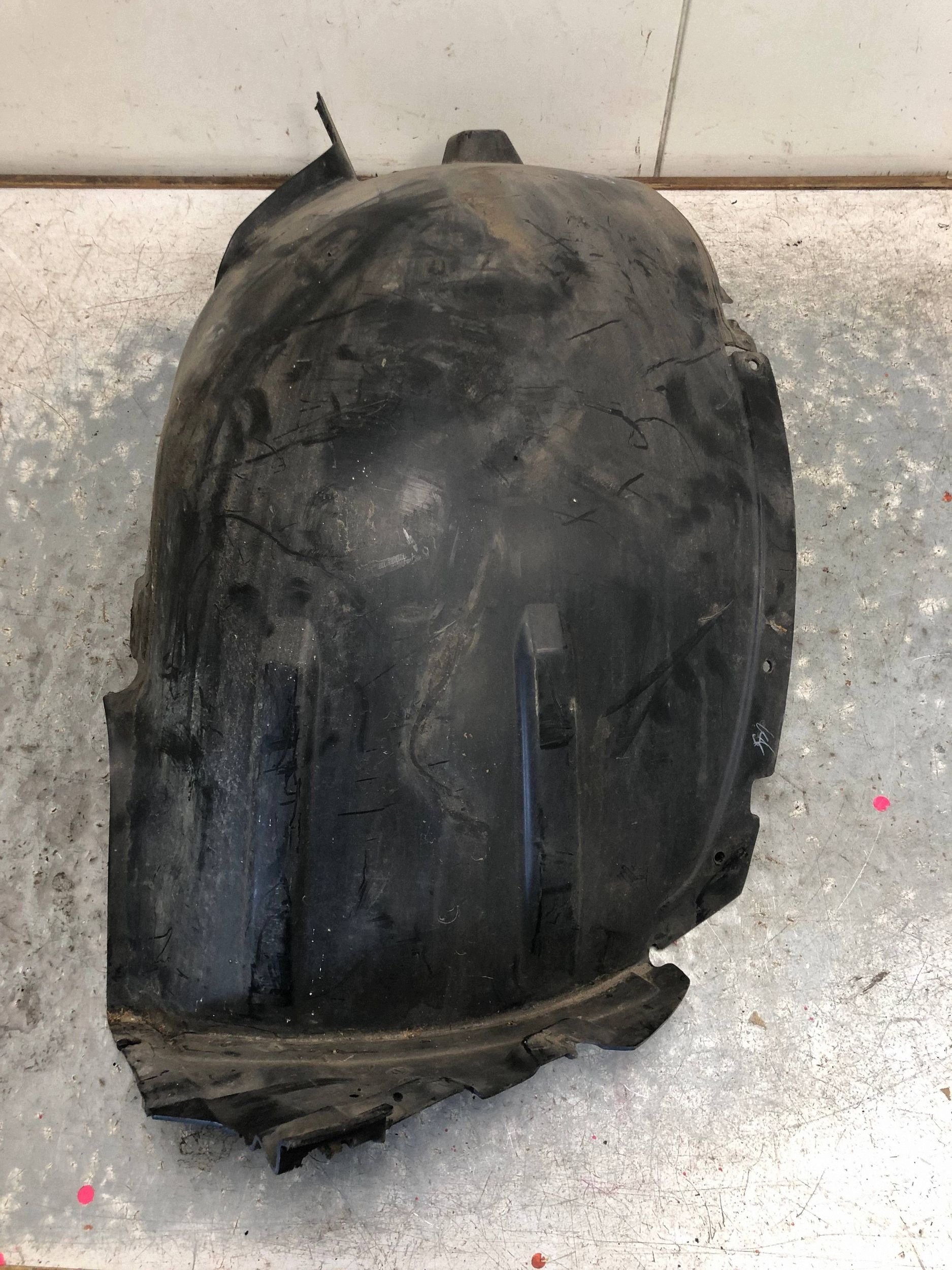 mudguard left front part front MERCEDES ML W164 A1648840122