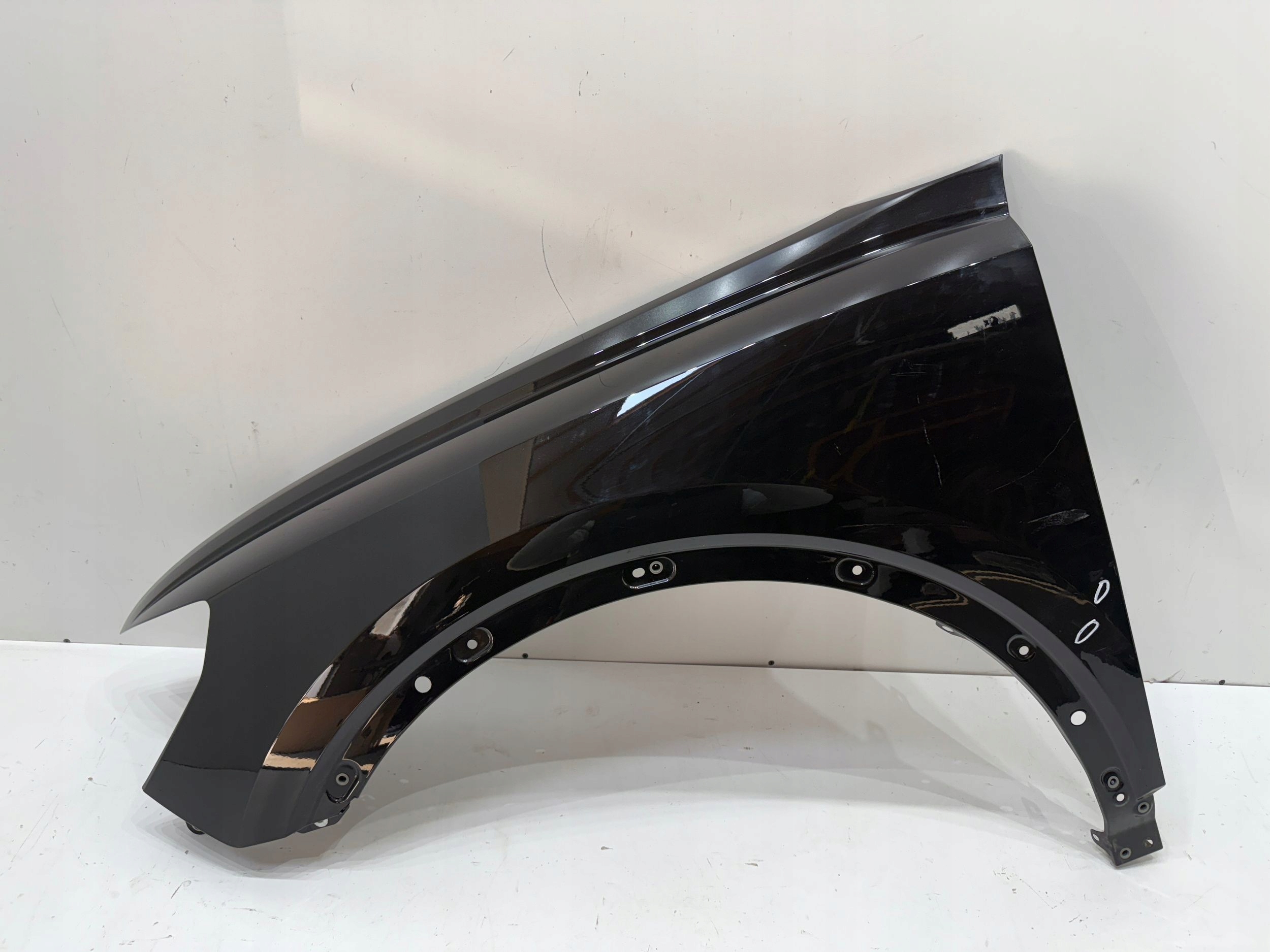 AUDI Q3 83A BŁOTNIK LEWY PRZÓD PRZEDNI