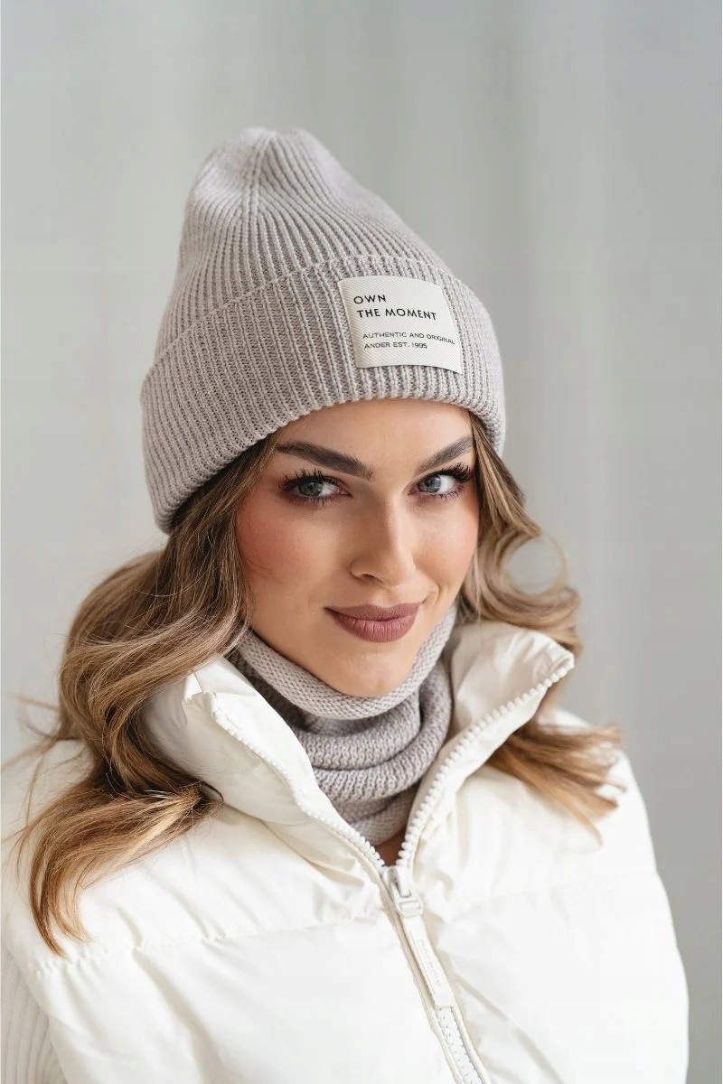Komplet čepice a nákrčník Brigid New, 100% merino vlna, béžová barva