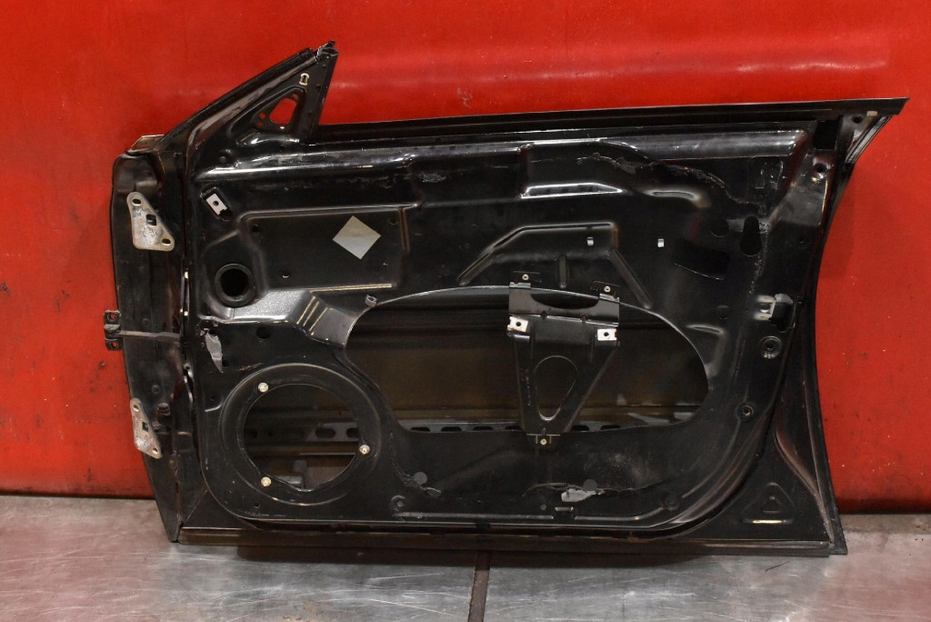 door right front front black, MERCEDES CLS C219 sedan 04-08