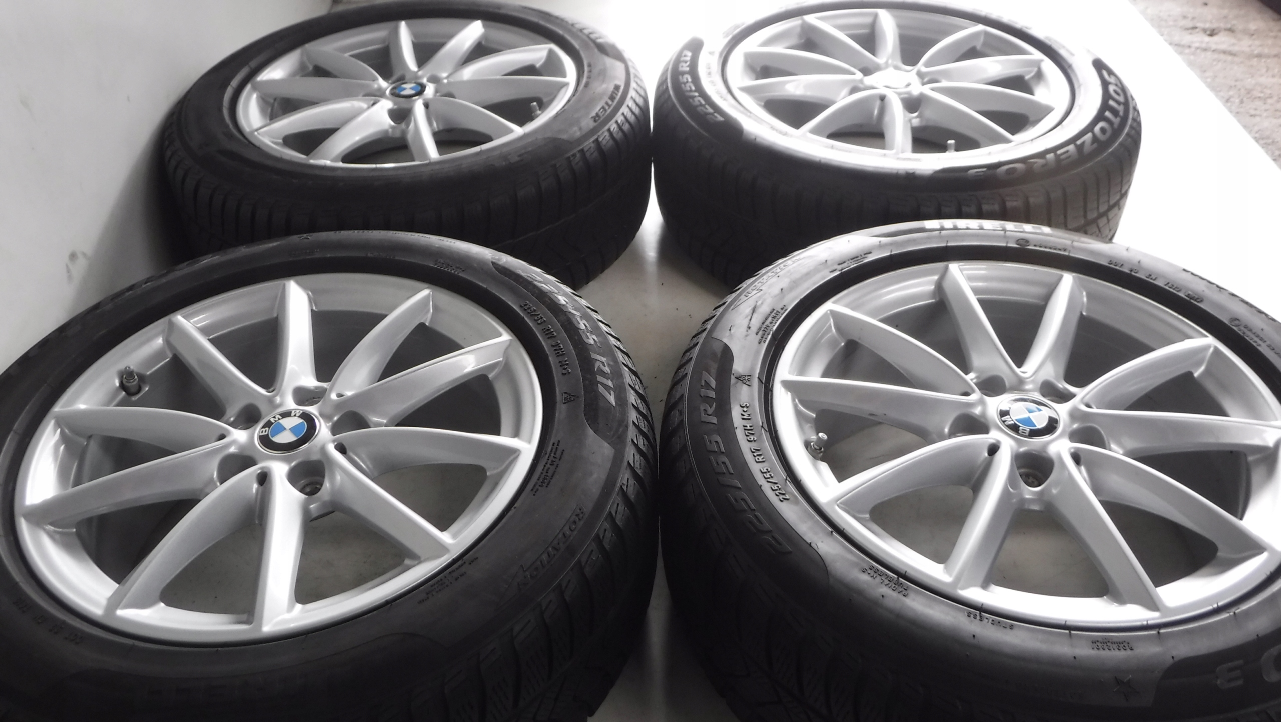 FELGI KOŁA ZIMA BMW X1 X2 X3 G20 G30 F45 17 5x112 Kolor Srebrny