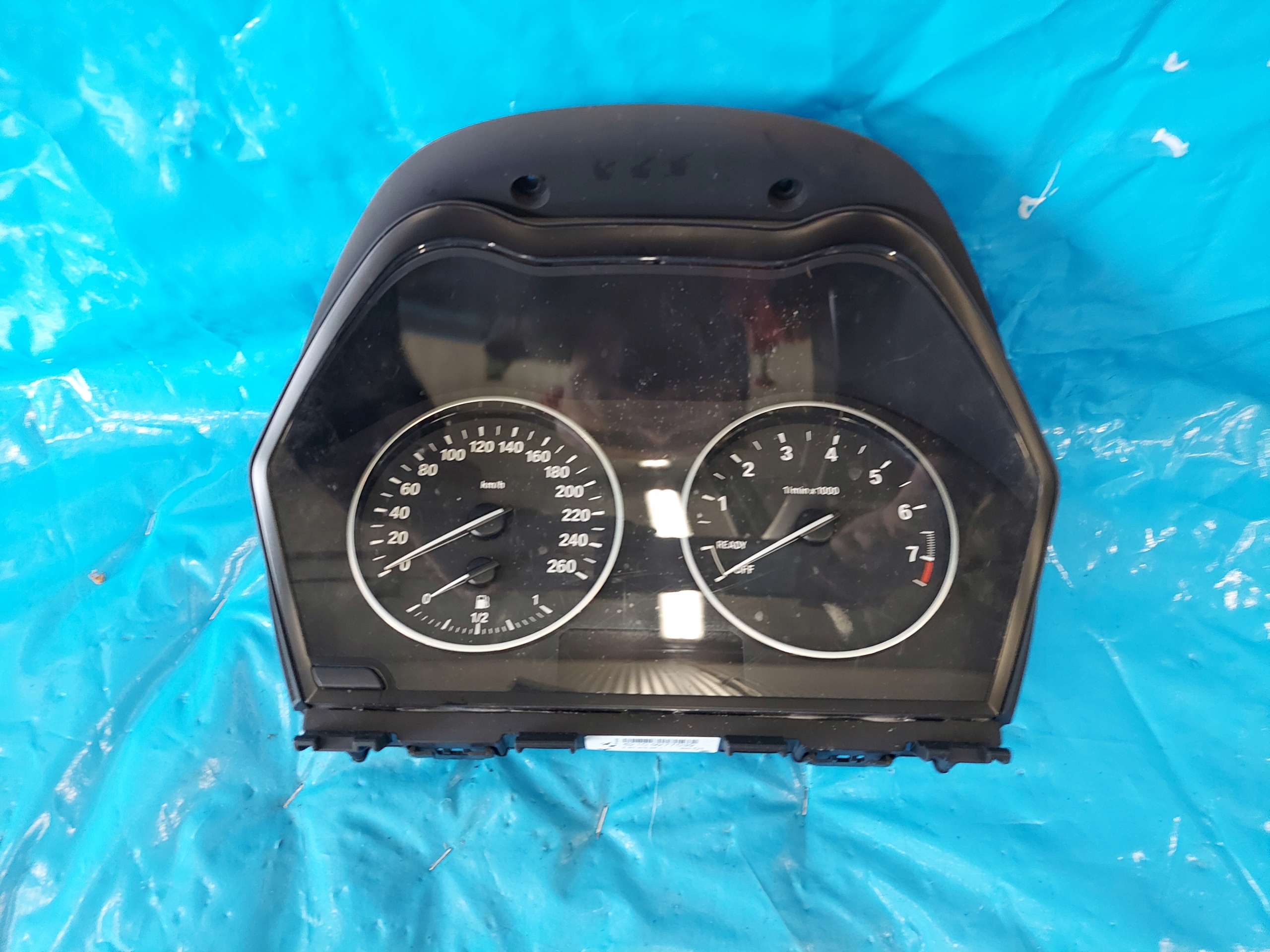dials clock BMW 1 F20 2011 R 62109277539