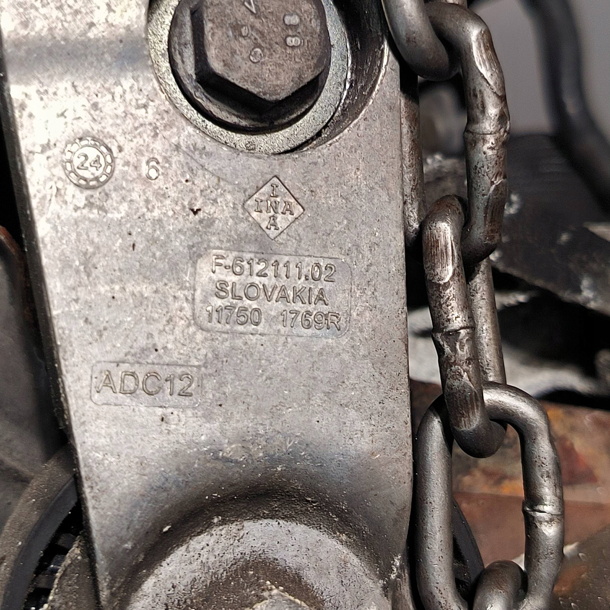 engine M9RZ717 2.0 DCI M9R Z717 RENAULT TRAFIC III