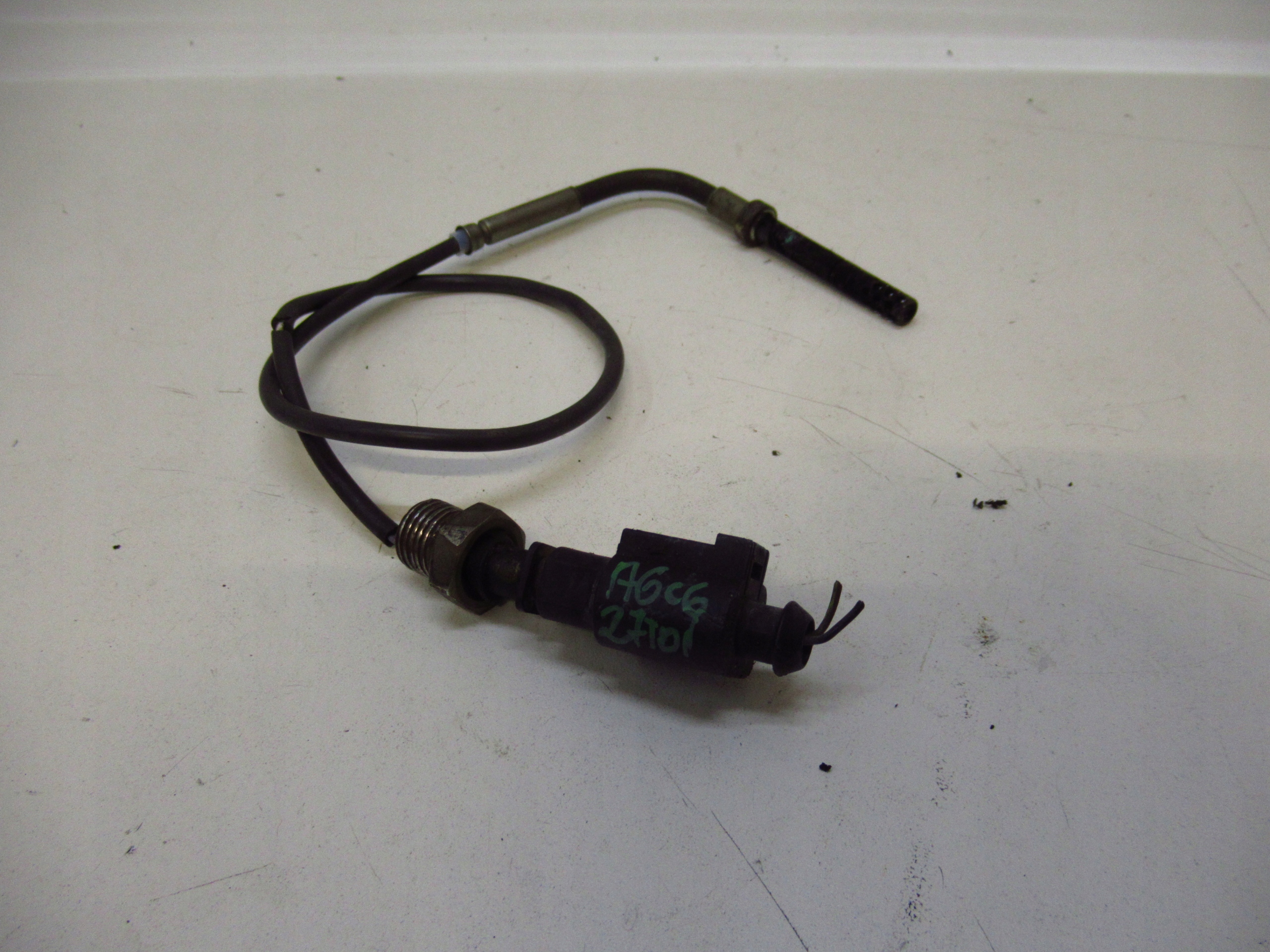 AUDI A6 C6 Sensor TEMPERATURY Gase 038906088A