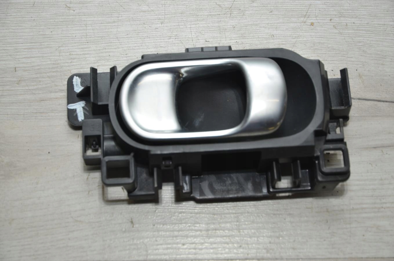 handle inner left rear part Citroen C4 Cactus 16r
