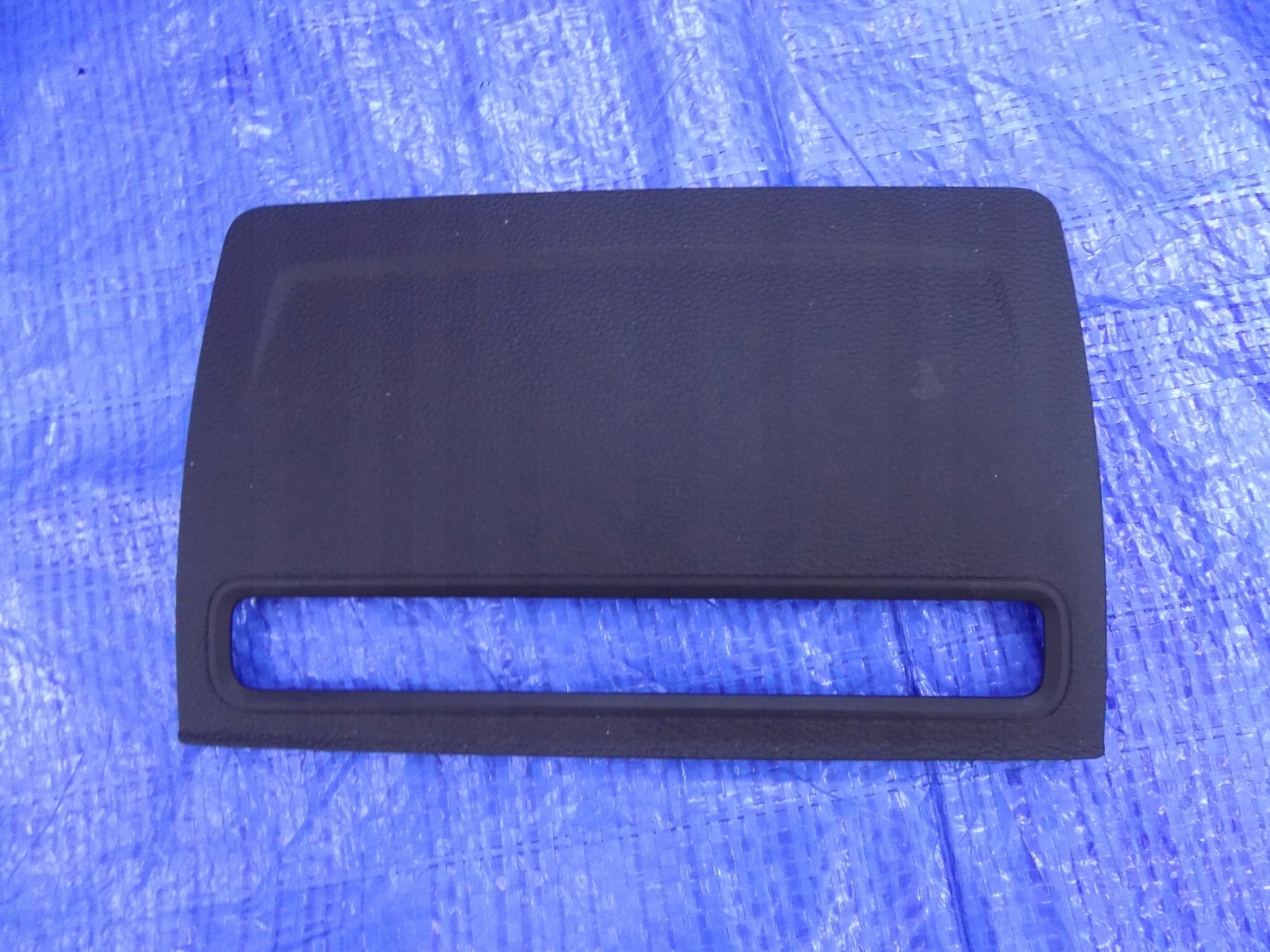 cover WYSWIETLACZA AUDI A3 8V 2,0 TDI