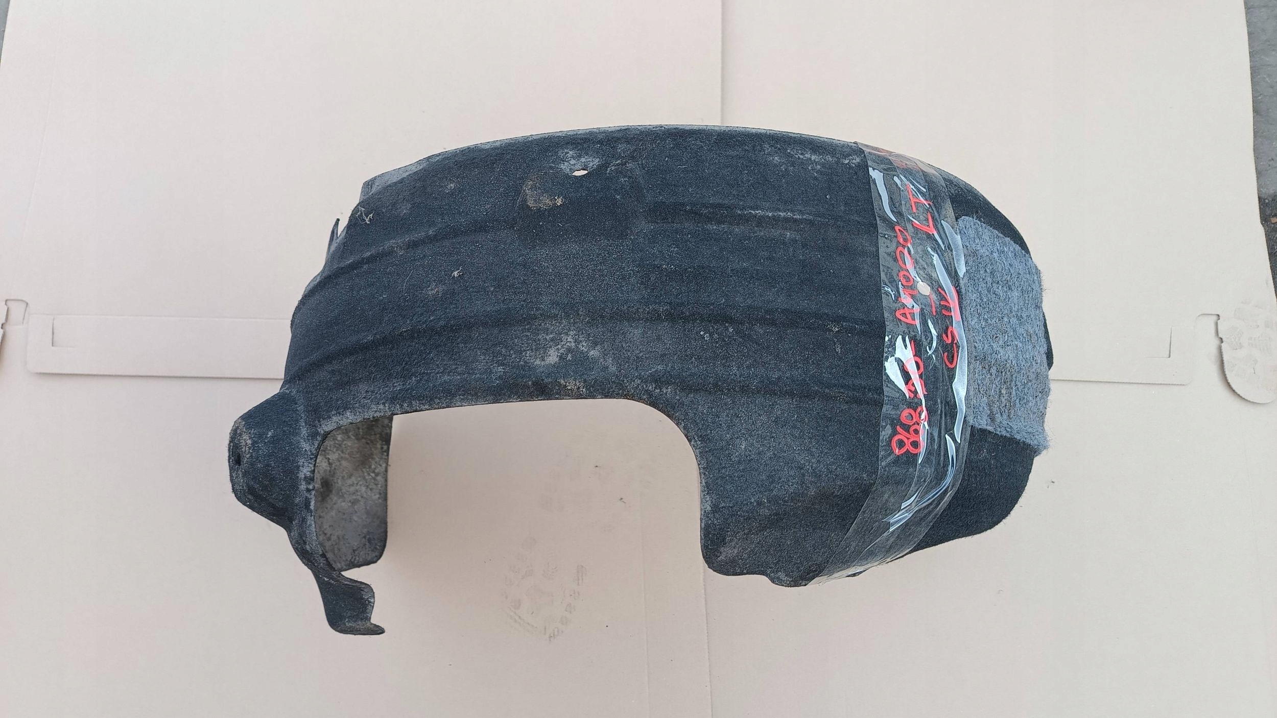 KIA CARENS IV mudguard left rear part left rear. 86830-A4000 2013
