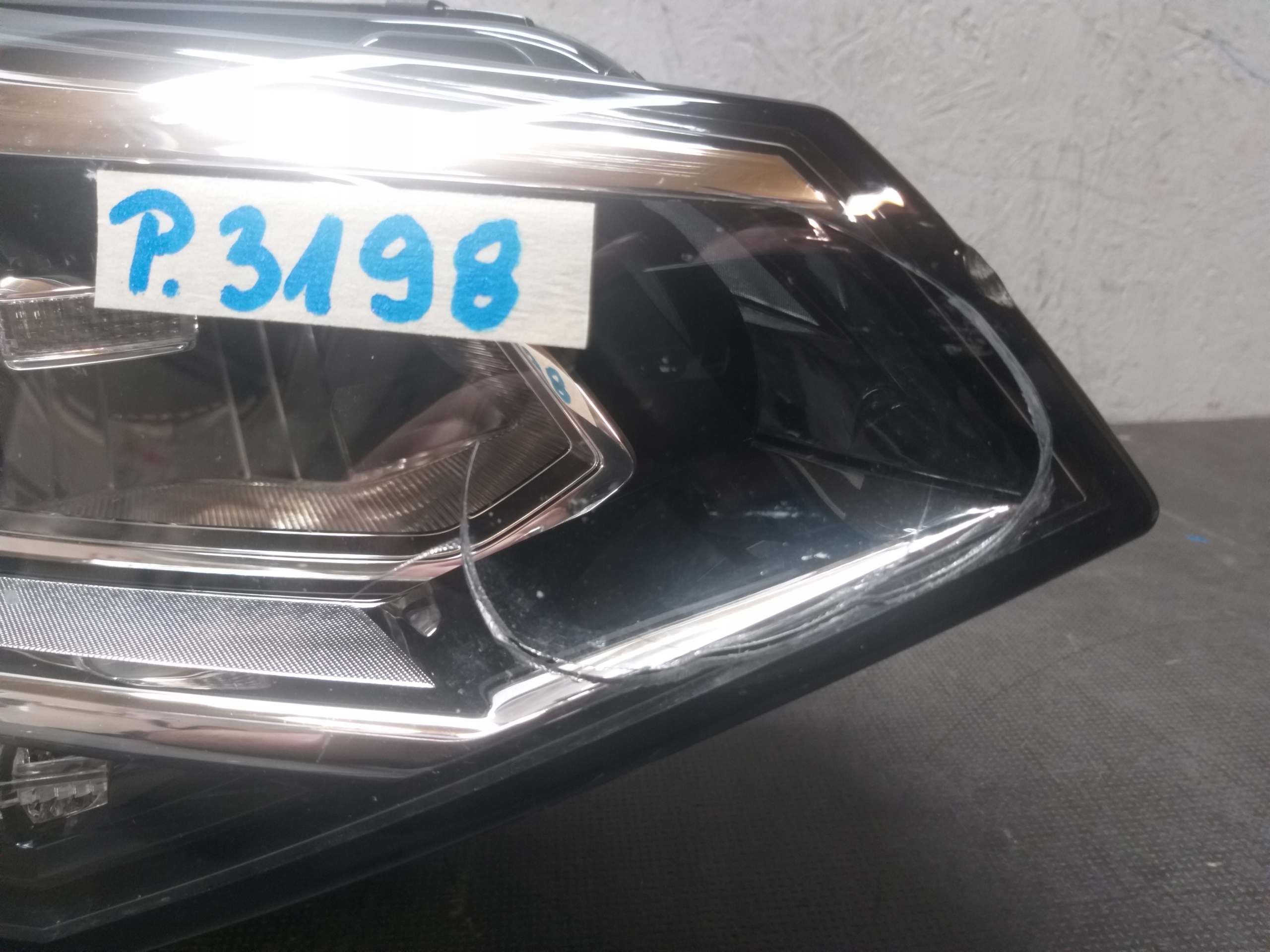 light front right VW TOURAN FULL LED 15- 5TB941036B
