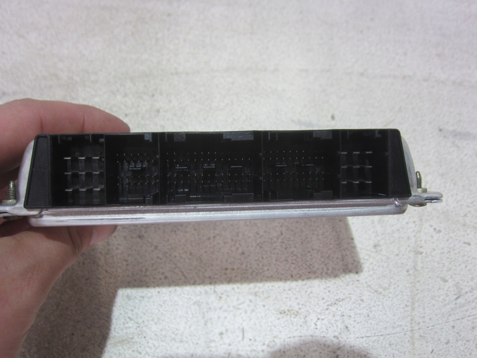 BMW Z3 E36 M54B30 computer module control unit of the engine key running board 7519308