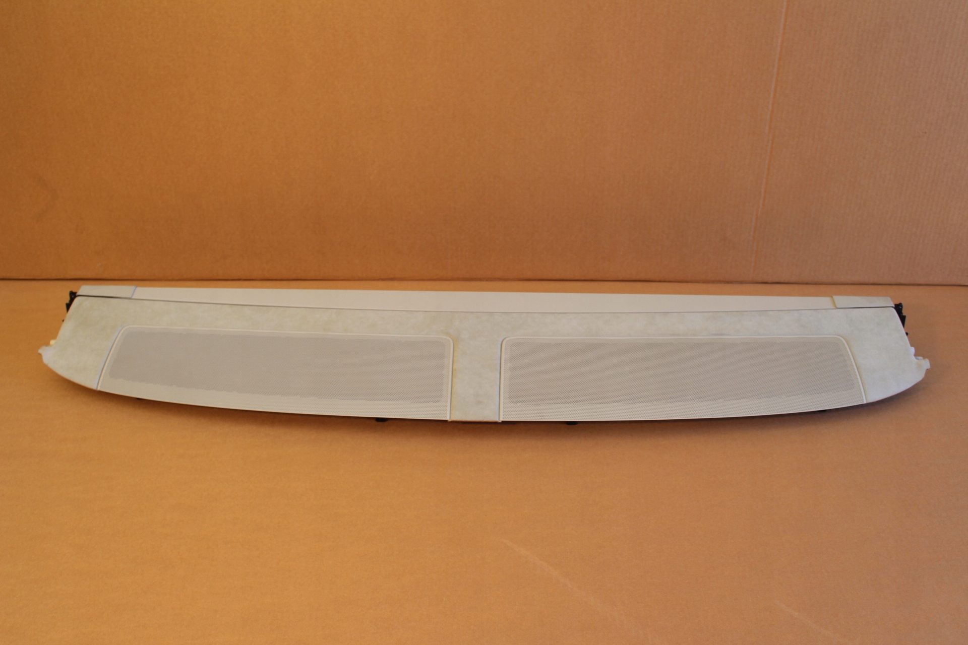 ролета электрическая зад Audi A8 4H D4 РЕСТАЙЛИНГ