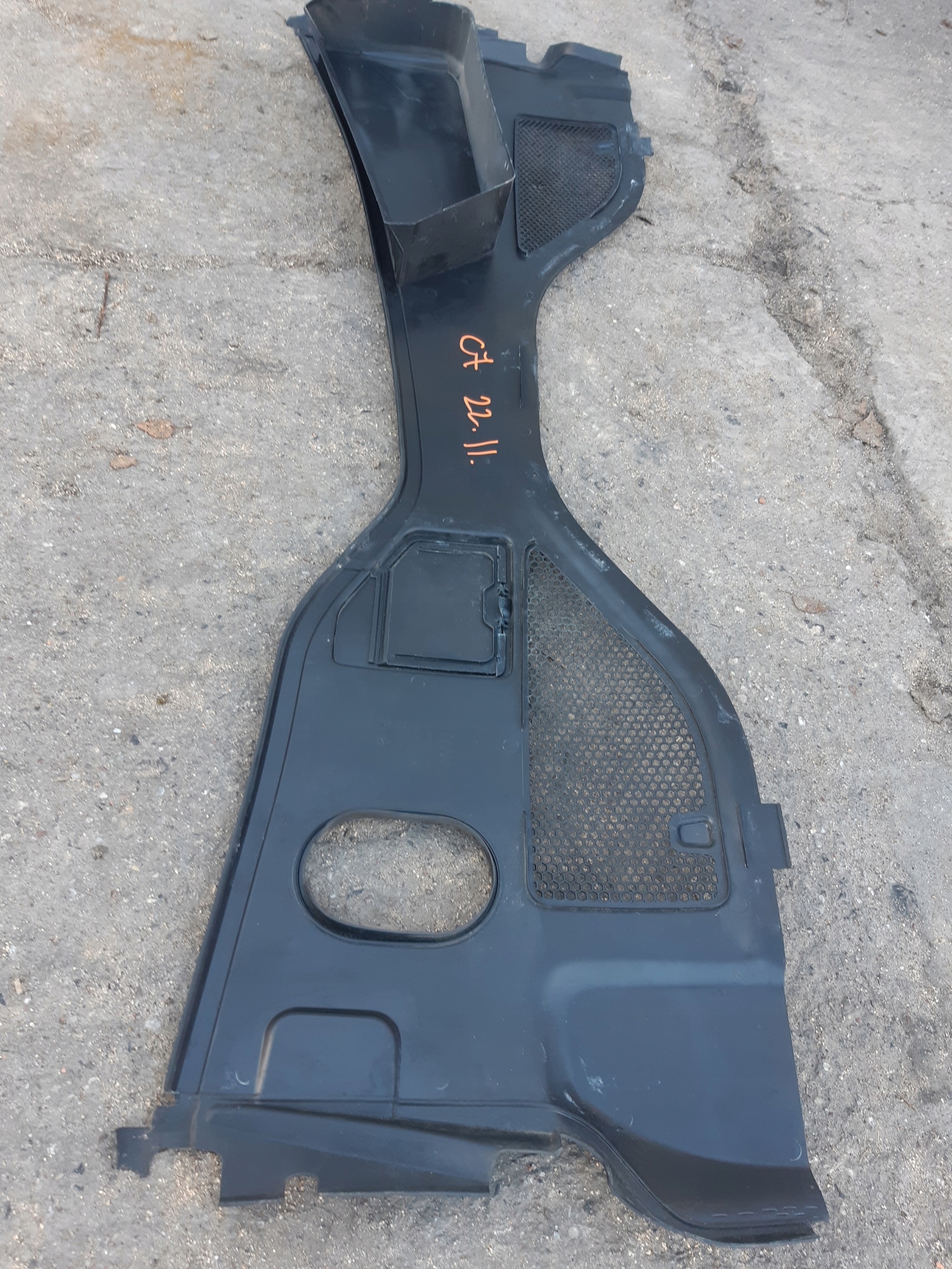 AUDI A6 C7 torpedo RYNNA under the window 4G8819447D