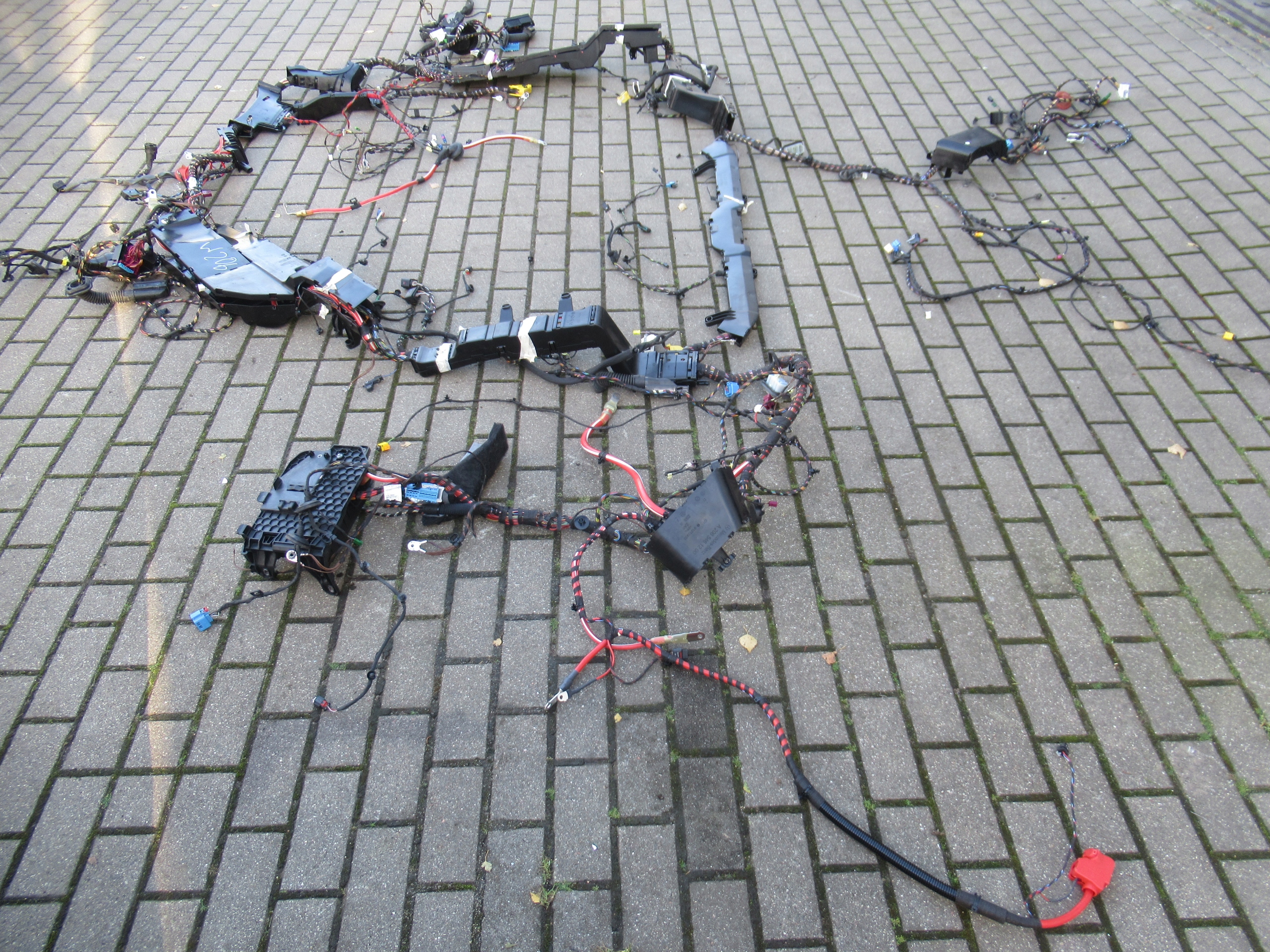 MERCEDES W206 C180 INSTALACJA WIAZKA WNETRZA SEDAN