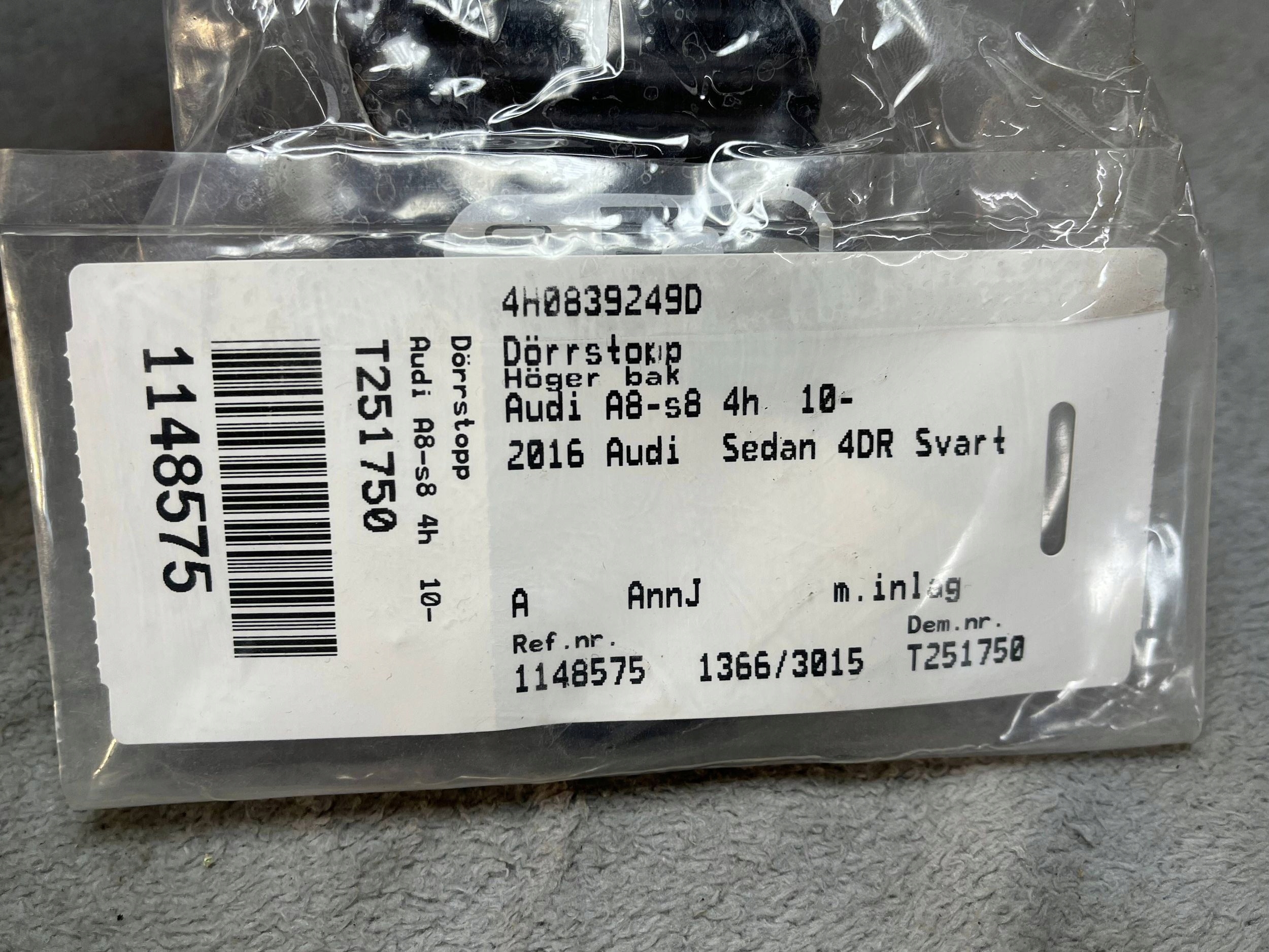 limiter door tylnych Audi A8 S8 D4 4H 4H0839267