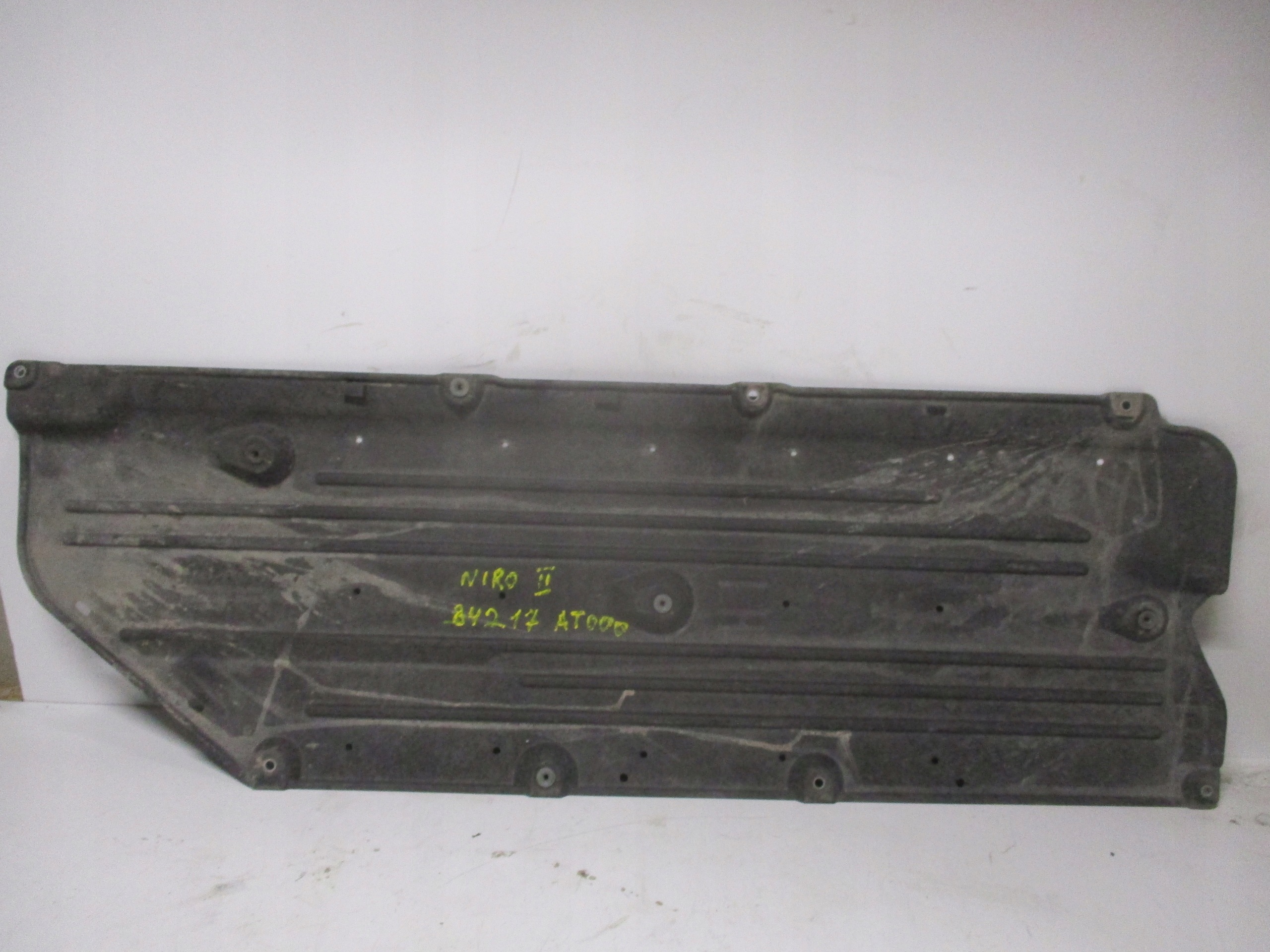 cover chassis left KIA NIRO II 84217-AT000