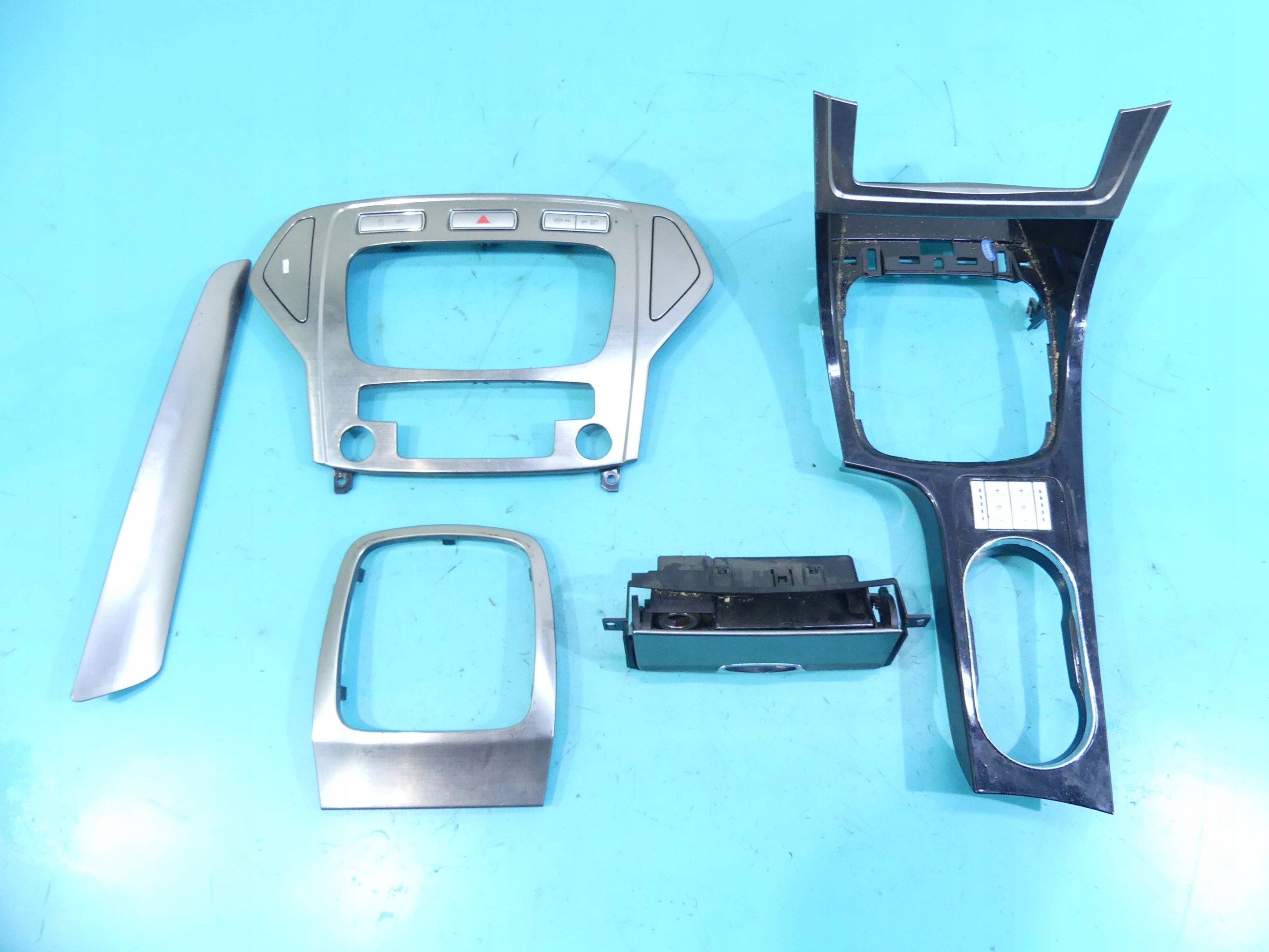 7S71-18522, 7S71-A045F02-A, - МОЛДИНГИ ДЕКОРЫ FORD MONDEO MK4 ЕВРОПА