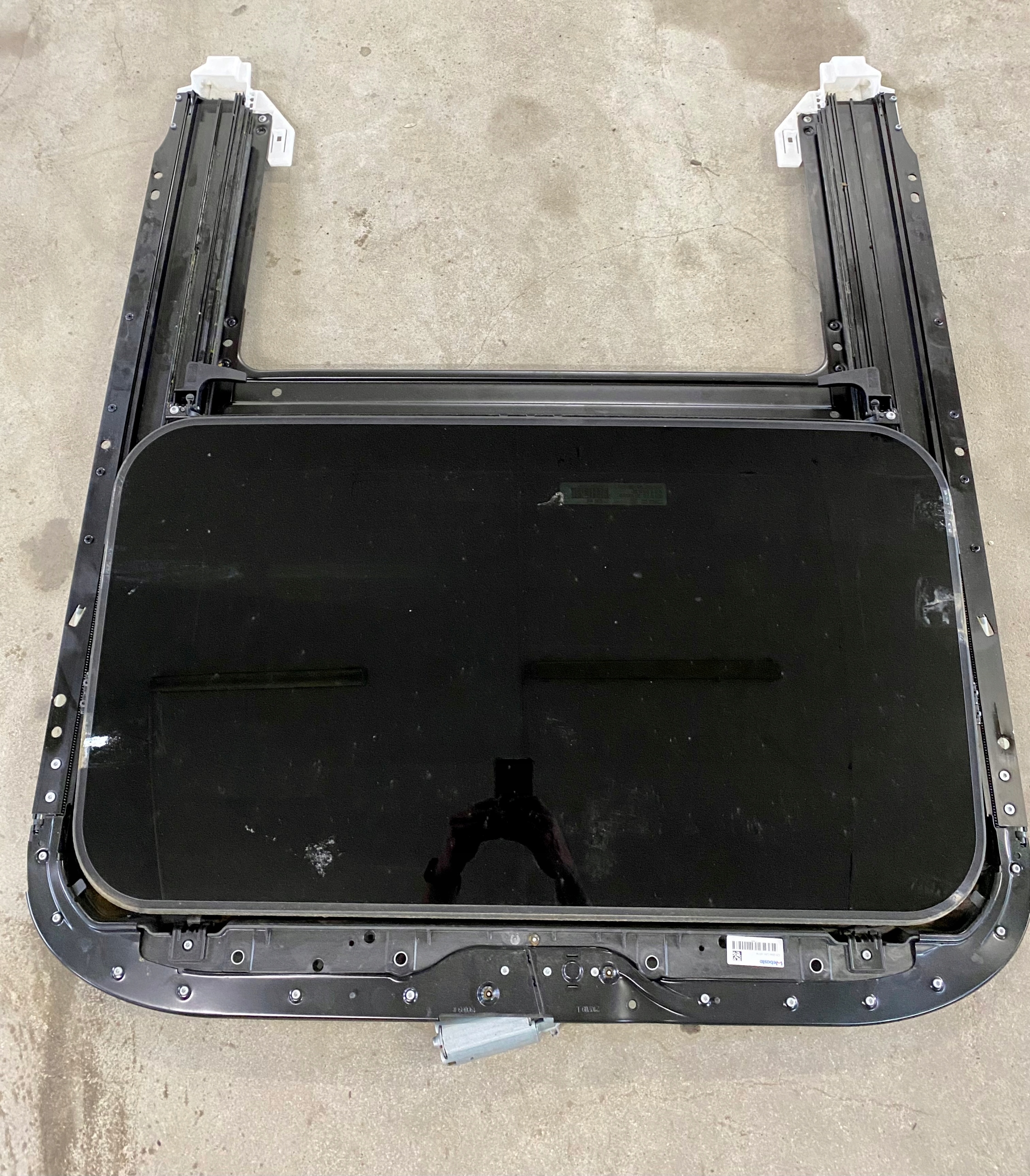 ЛЮК ПАНОРАМА AUDI A6 C6 S-LINE FL SEADANf5877043n