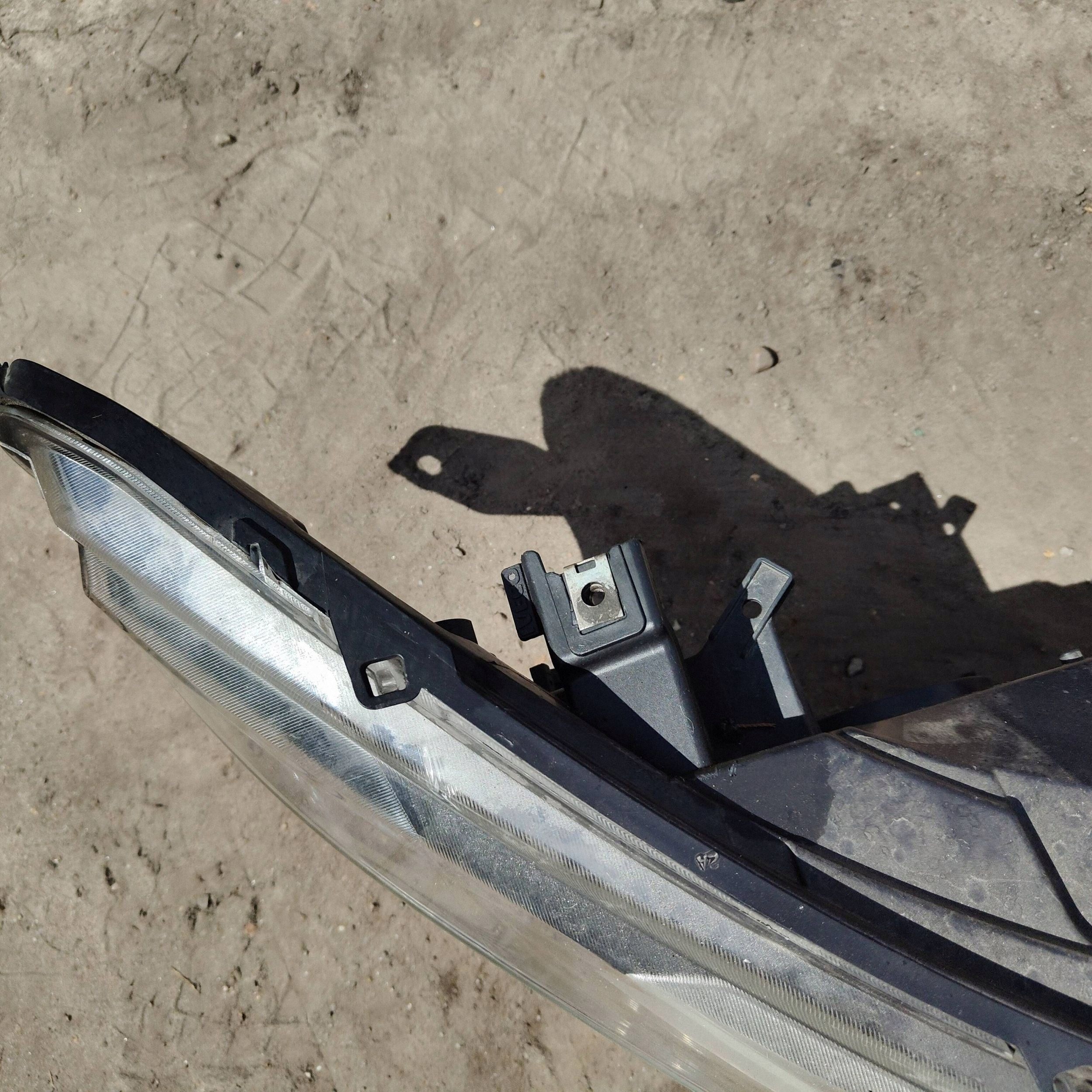 Iveco Daily 5th gen light front right 5801473749