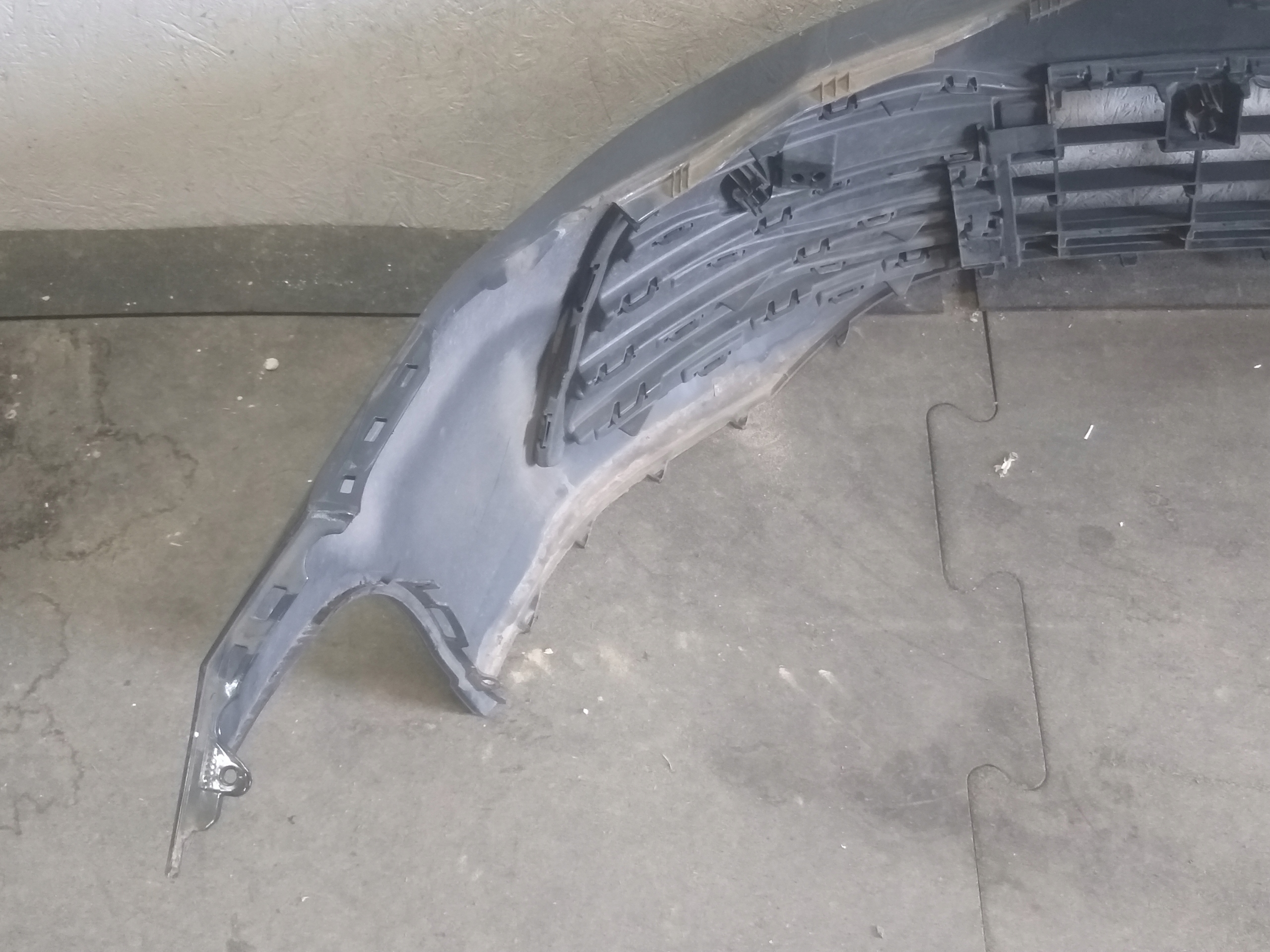bumper front VW GOLF III 8 5H0