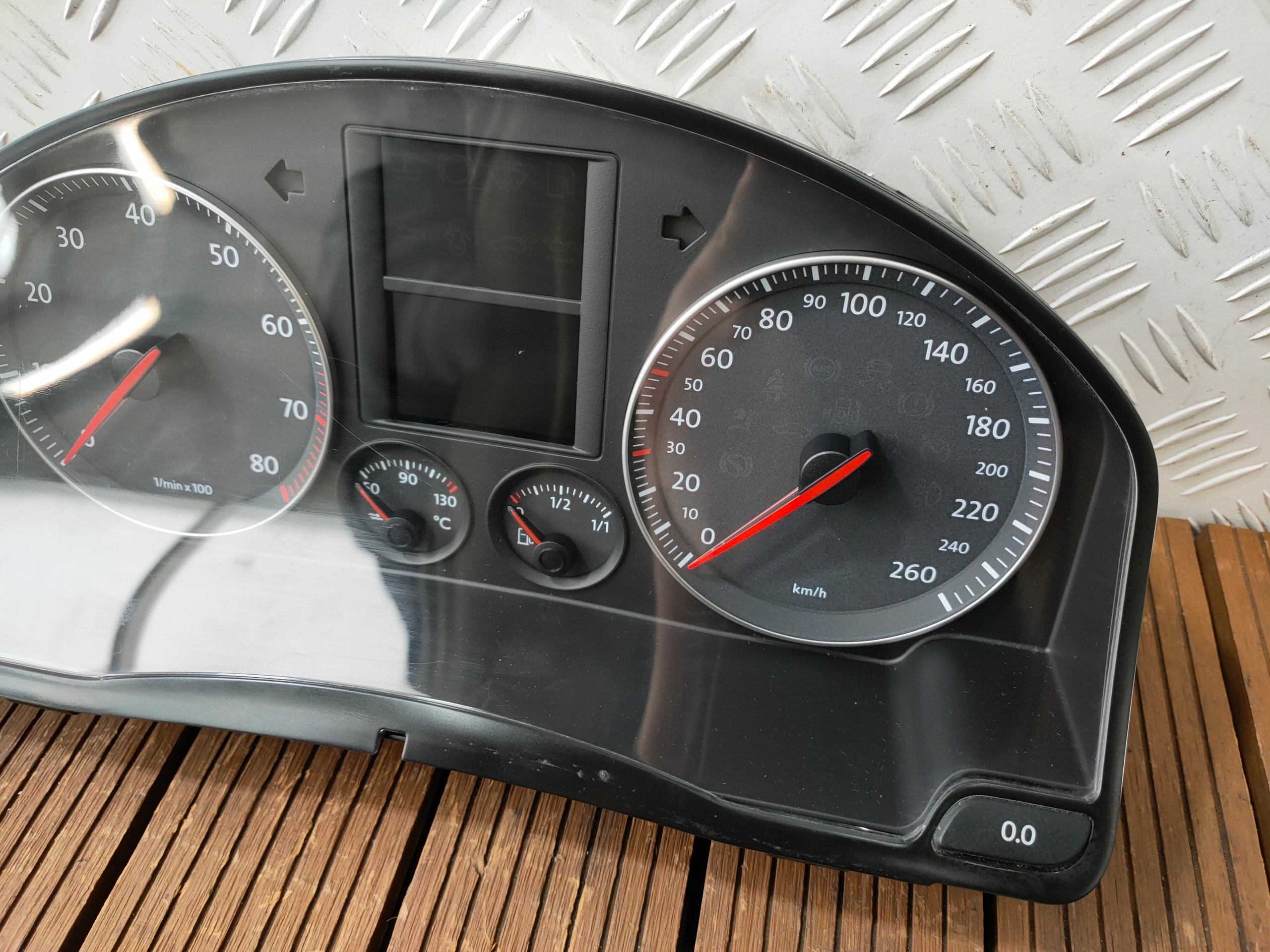 VW JETTA V 05-11 2.0 FSI dials dials 1K0920852A EUROPA OE