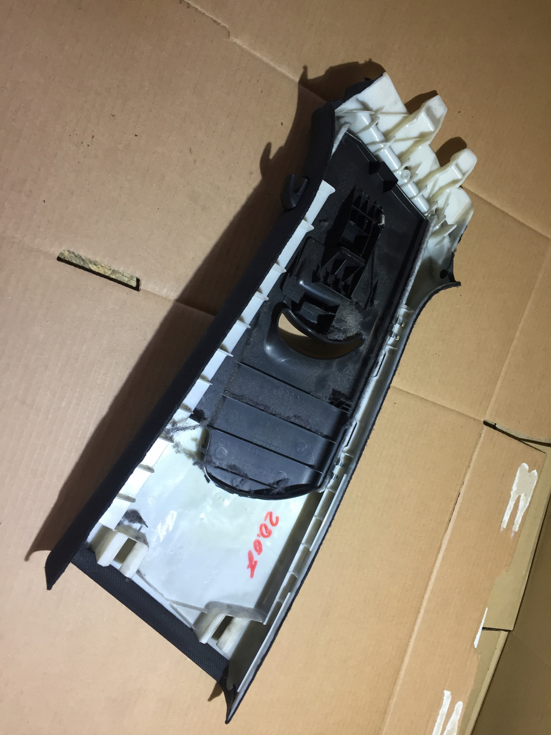 AUDI A4 B8 SLINE Blende Abdeckung SLUPKA B rechts 8K0867282B