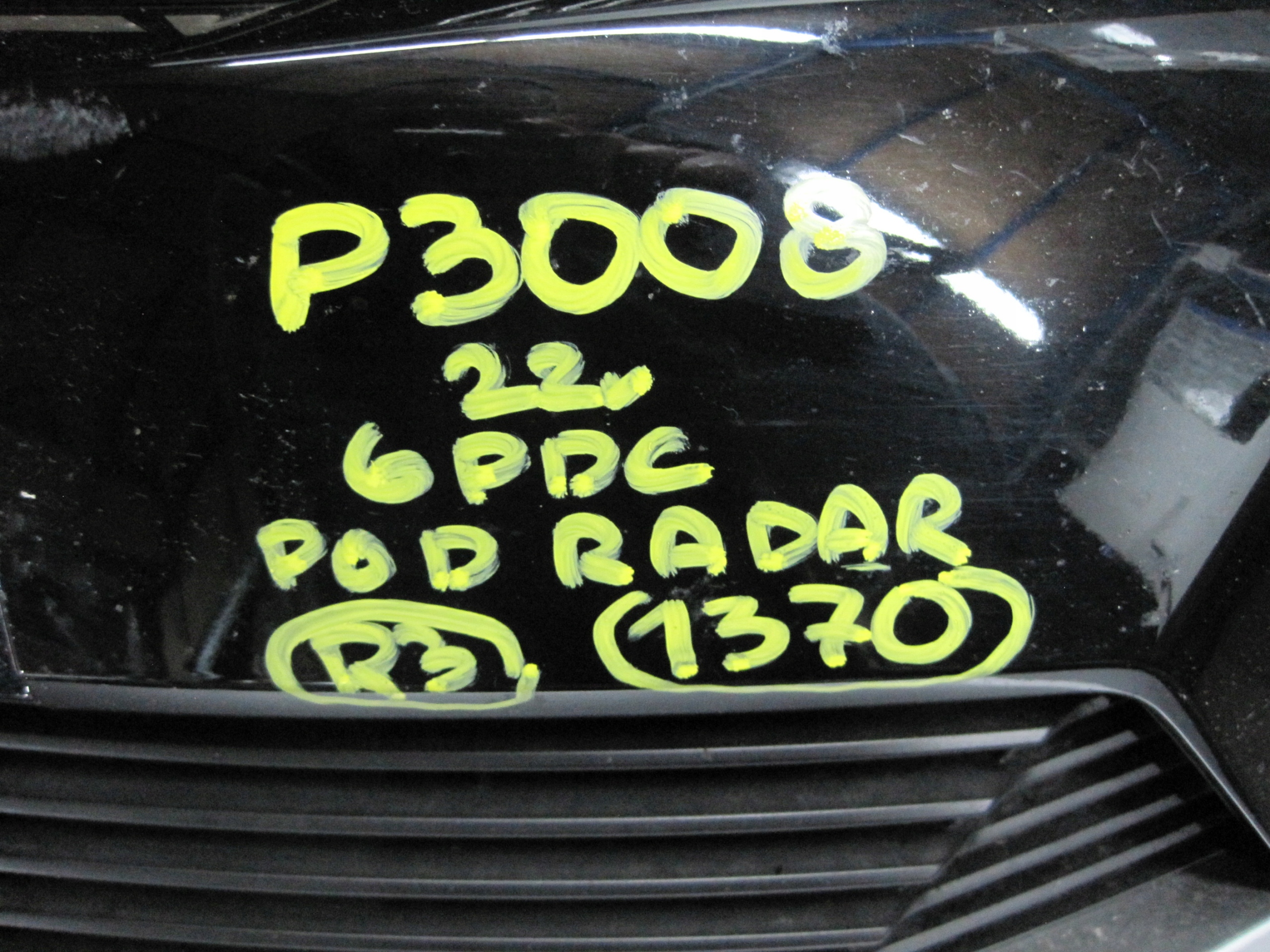 bumper front PEUGEOT 3008 22R 6 PDC front