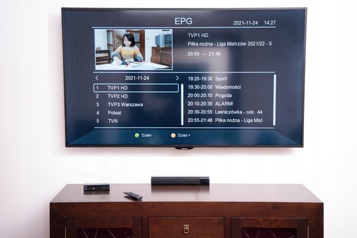 Tuner dekoder DVB-T DVB-T2 H.265 HEVC Rodzaj cyfrowy