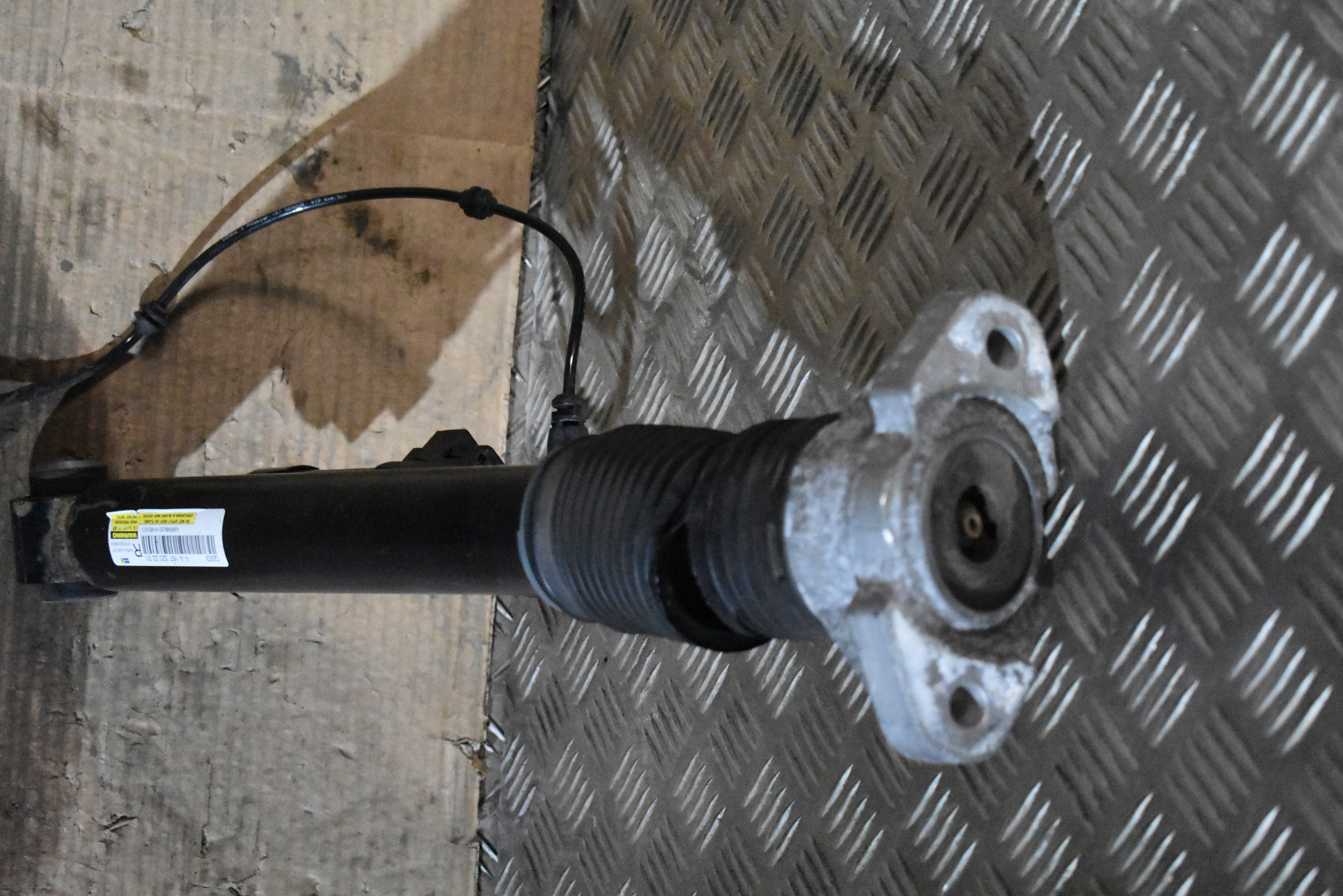 shock absorber rear right MERCEDES W167 1