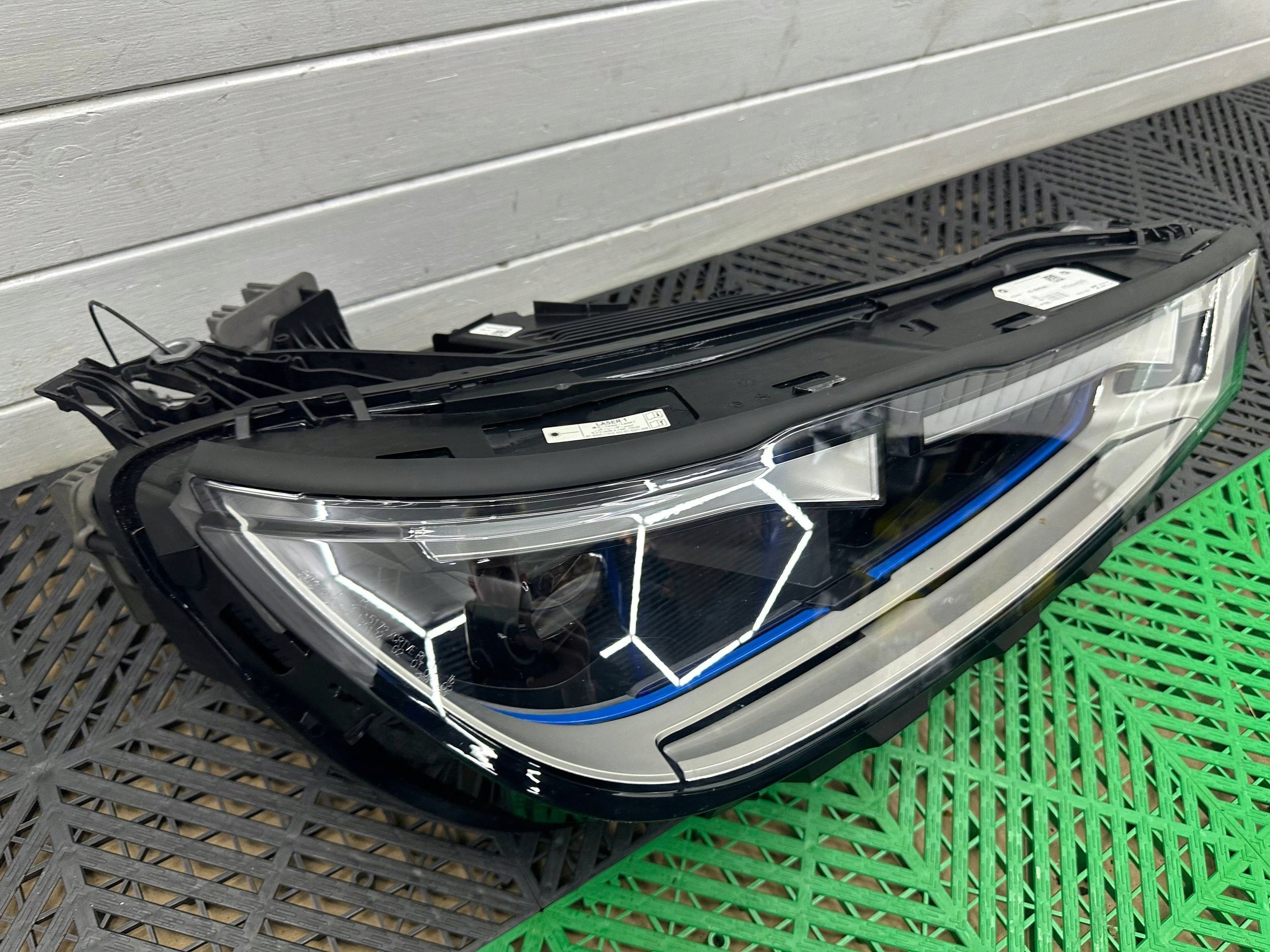 Reflektor Droit Bouche buse BMW iX 9851808