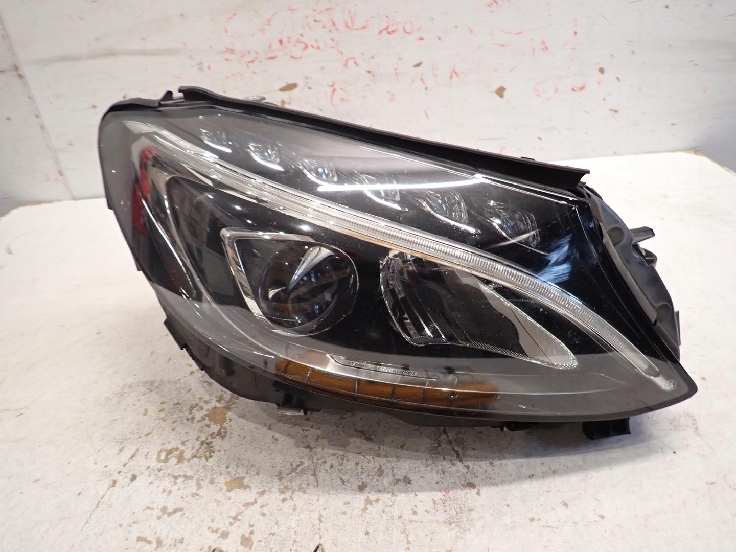 light front front right MERCEDES C-KLASA W205 2014- FULL LED A2059063803