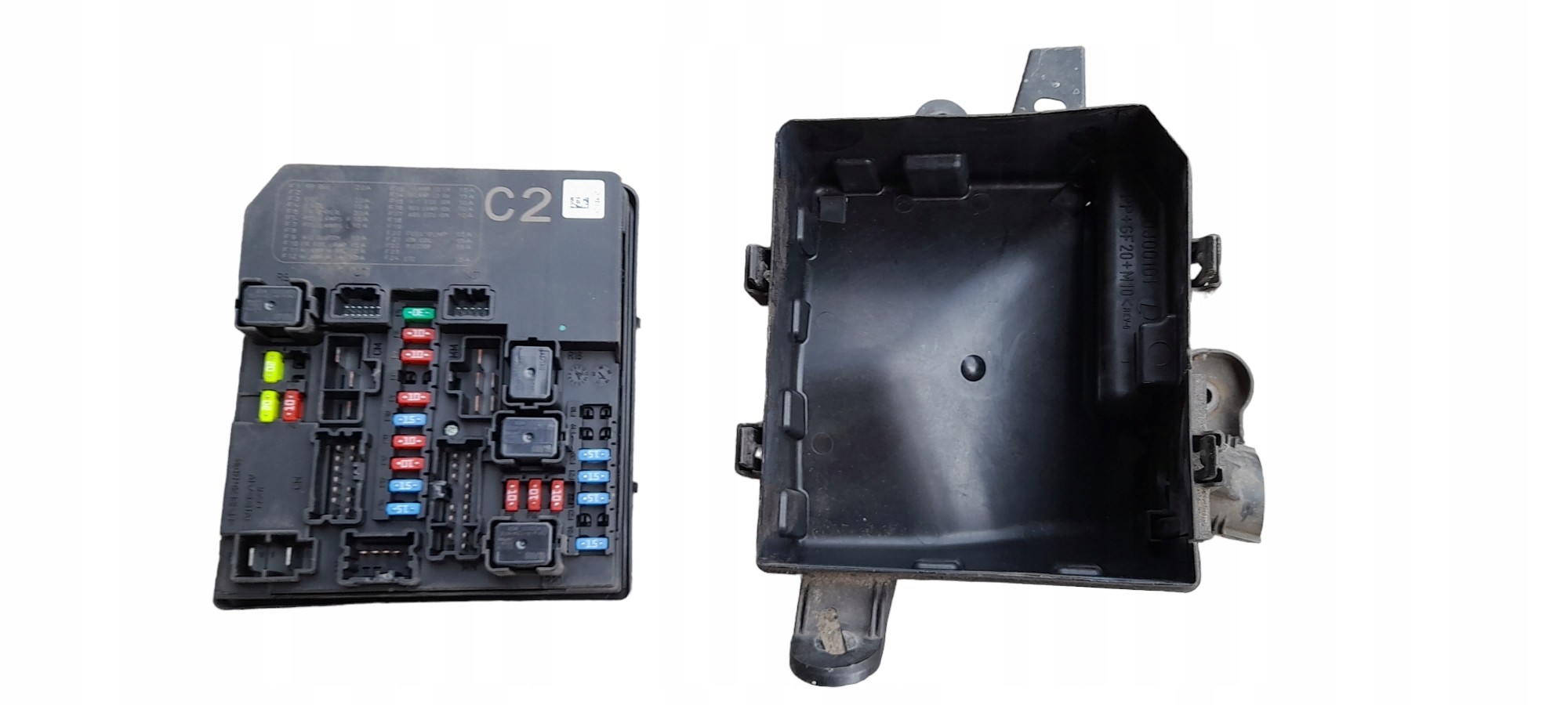 MODUŁ BSI SKRZYNKA BEZPIECZNIKÓW NISSAN 284B71KA0C