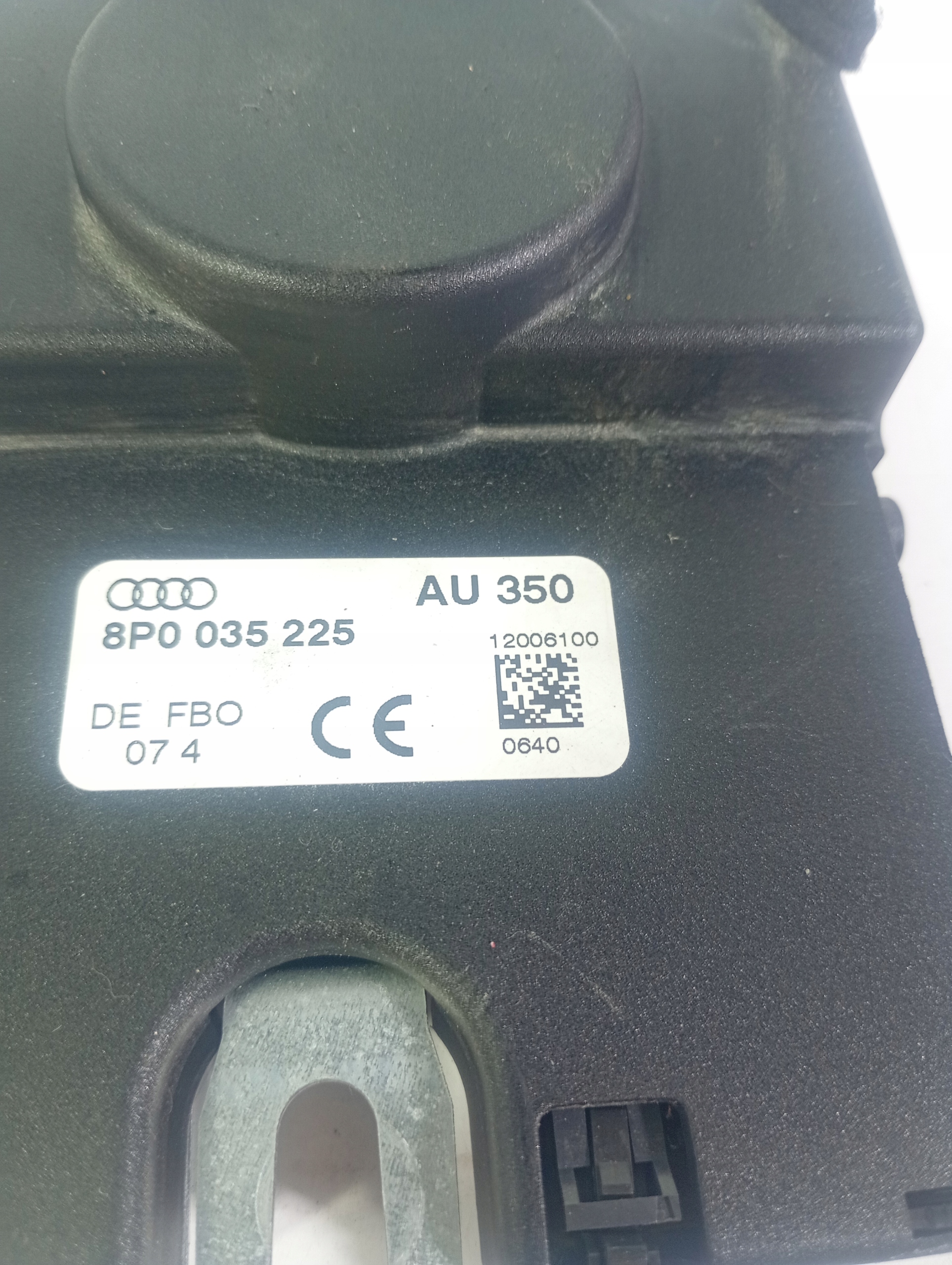 Audi A3 8P 03-13 amplifier ANTENY OE 8P0035225