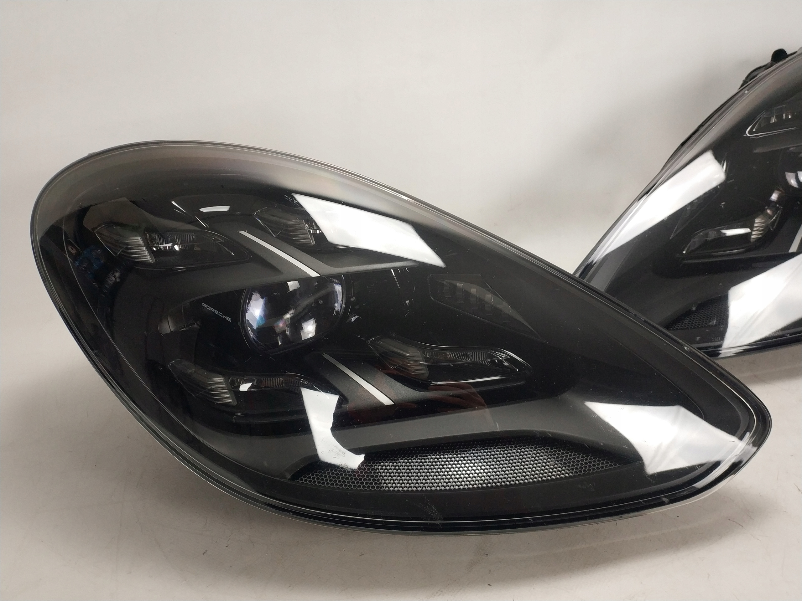 PORSCHE PANAMERA 971 Lampa FULL LED przód przednia prawa