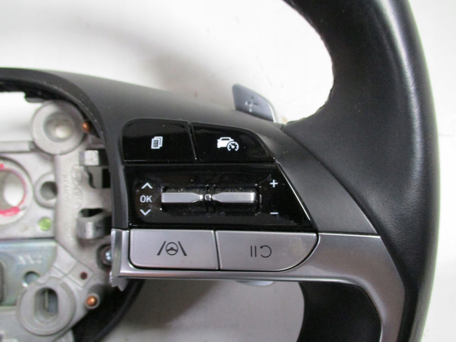 lenkrad HYUNDAI TUCSON IV